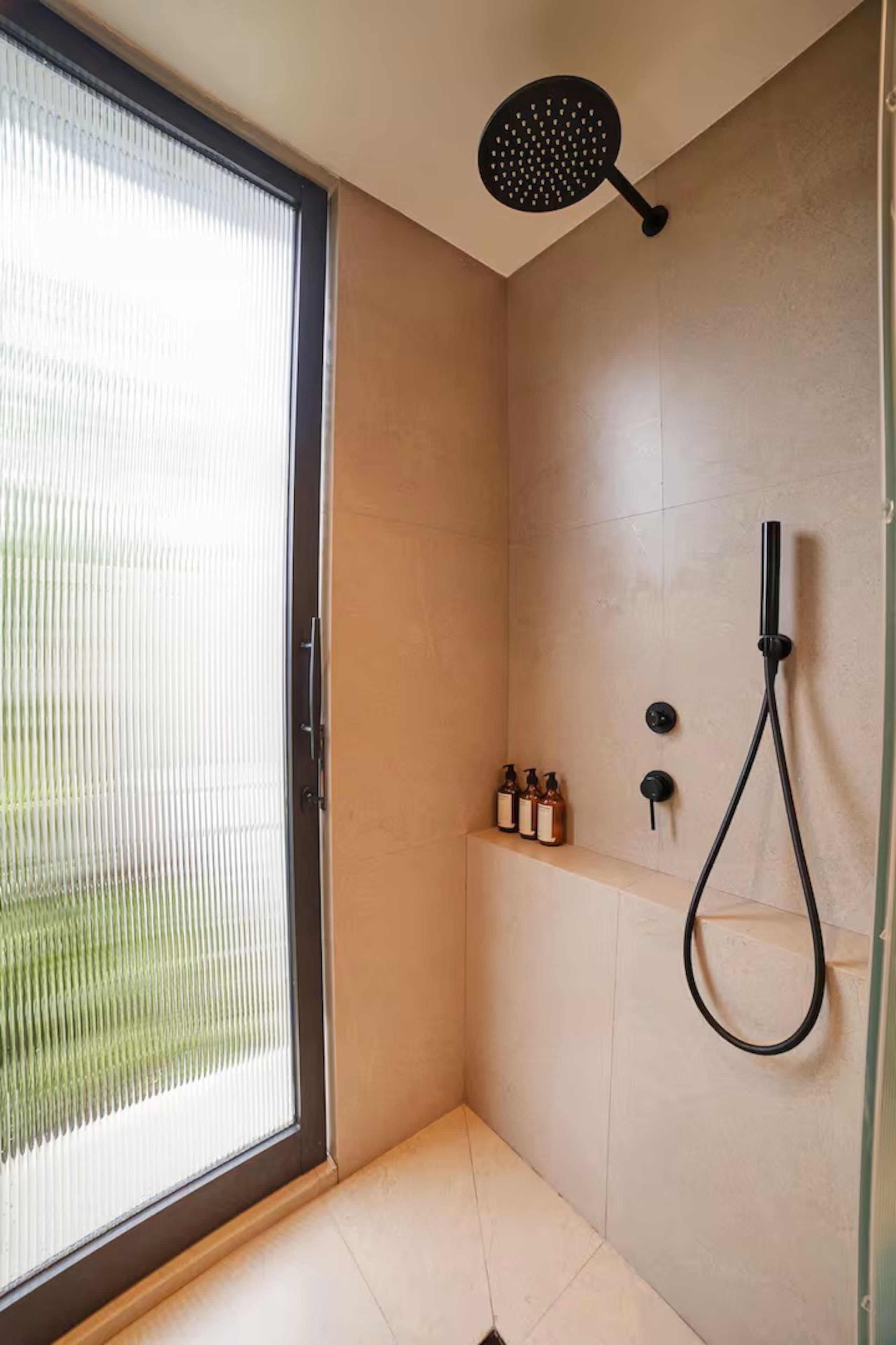 Spacious 2BR Pool Villa 33