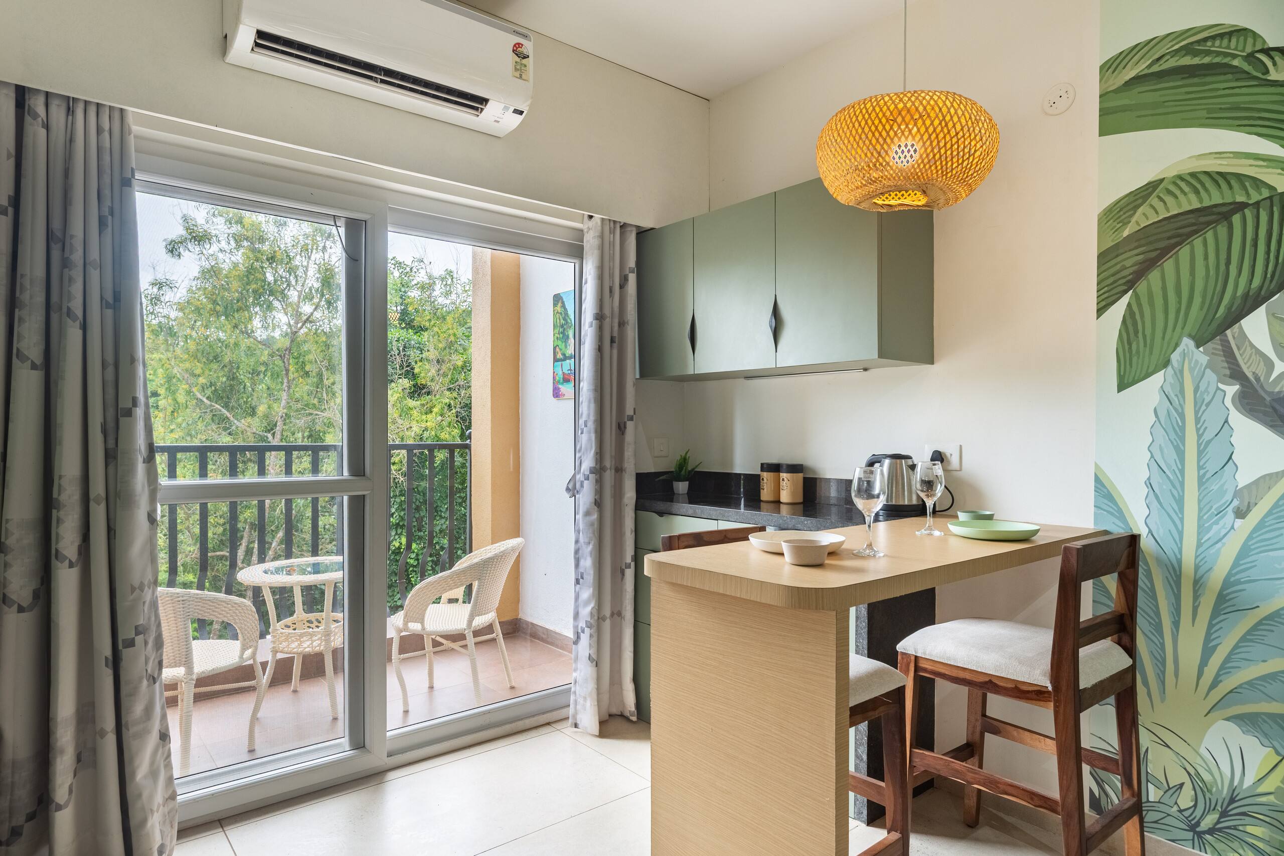 Zomestays Siolim|Apartment-Pool-Gym 14