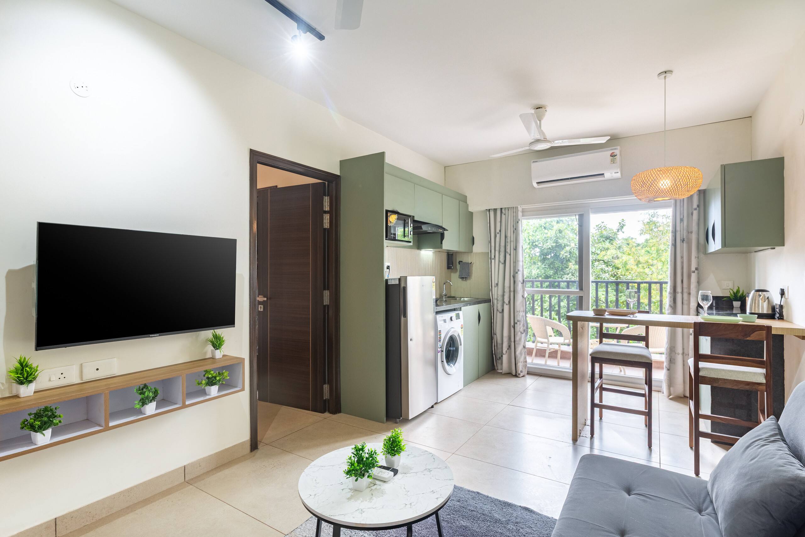 Zomestays Siolim|Apartment-Pool-Gym 10
