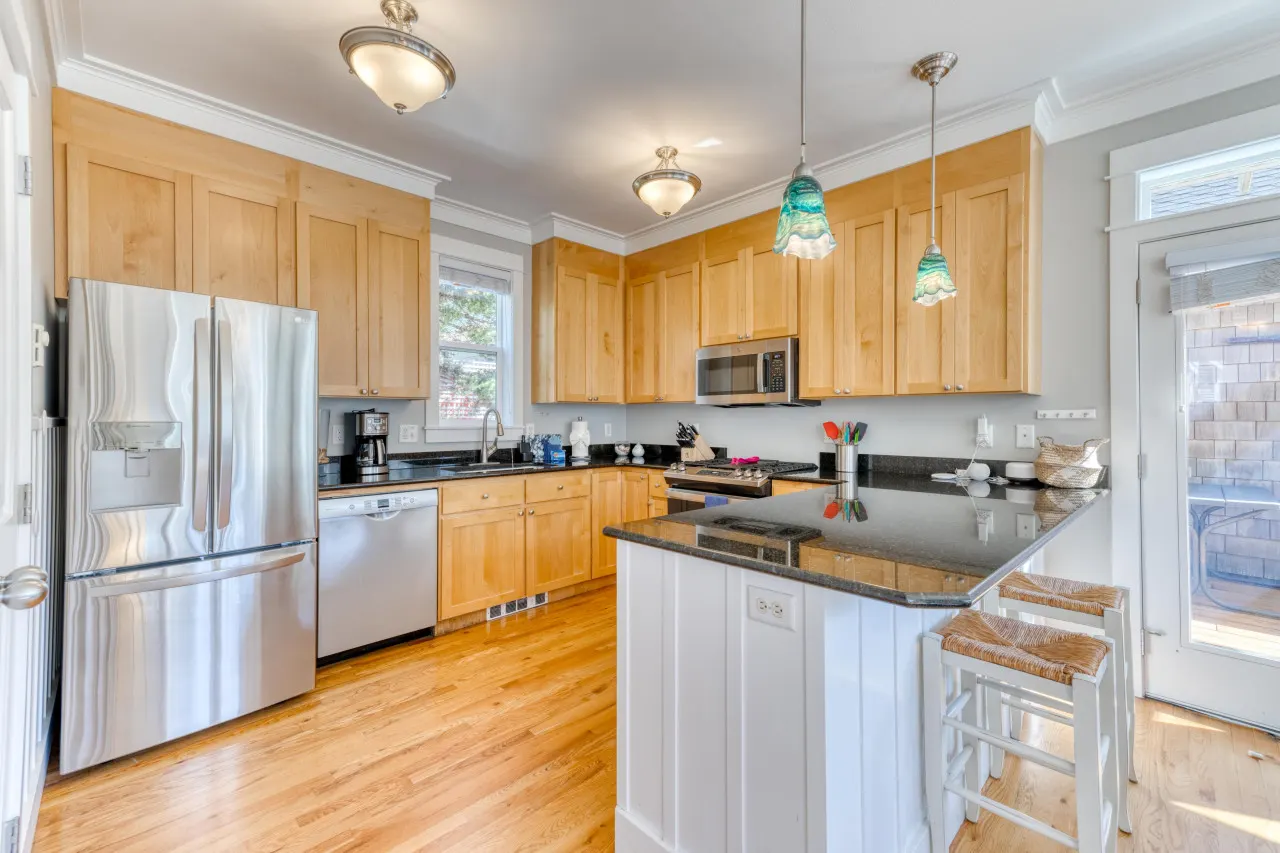 The Beach Bungalow @ Olivia Beach, sleeps 6 12