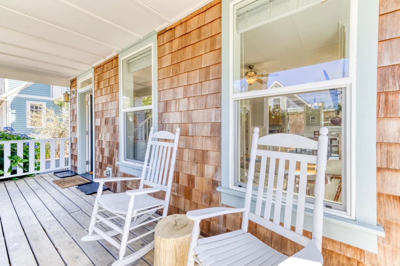 The Beach Bungalow @ Olivia Beach, sleeps 6 4