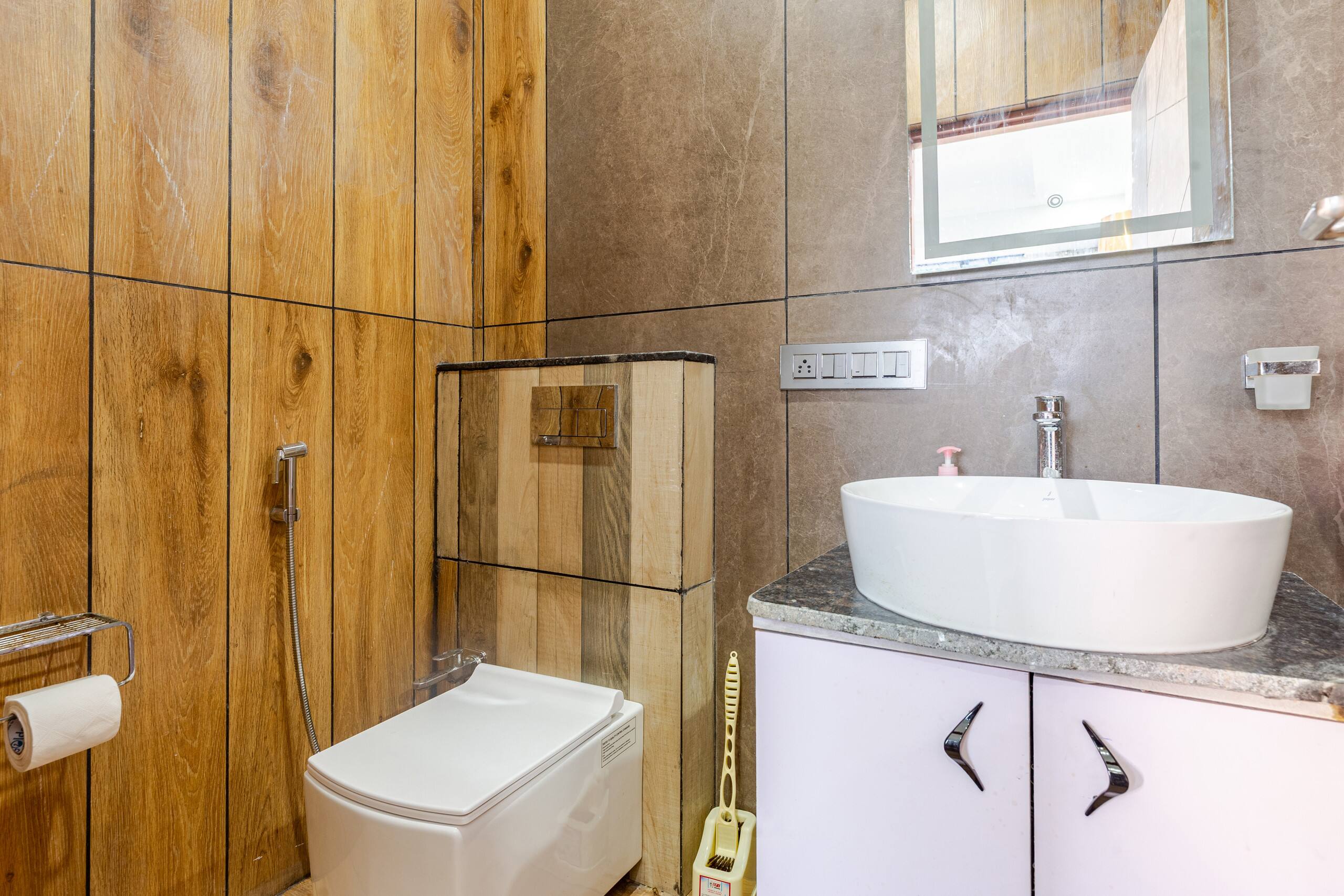 4BR Riverview Luxury Villa with Private Pool! 33