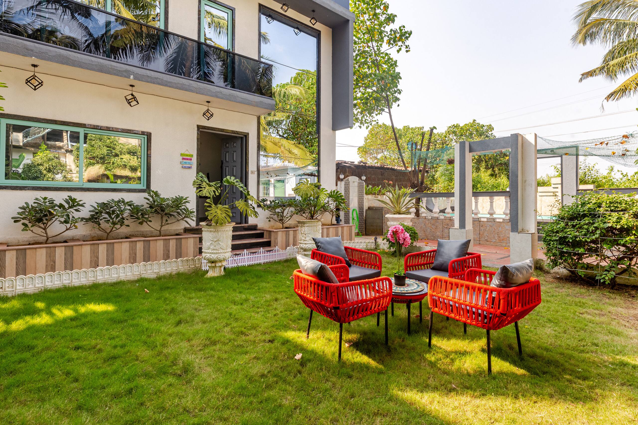 4BR Riverview Luxury Villa with Private Pool! 1