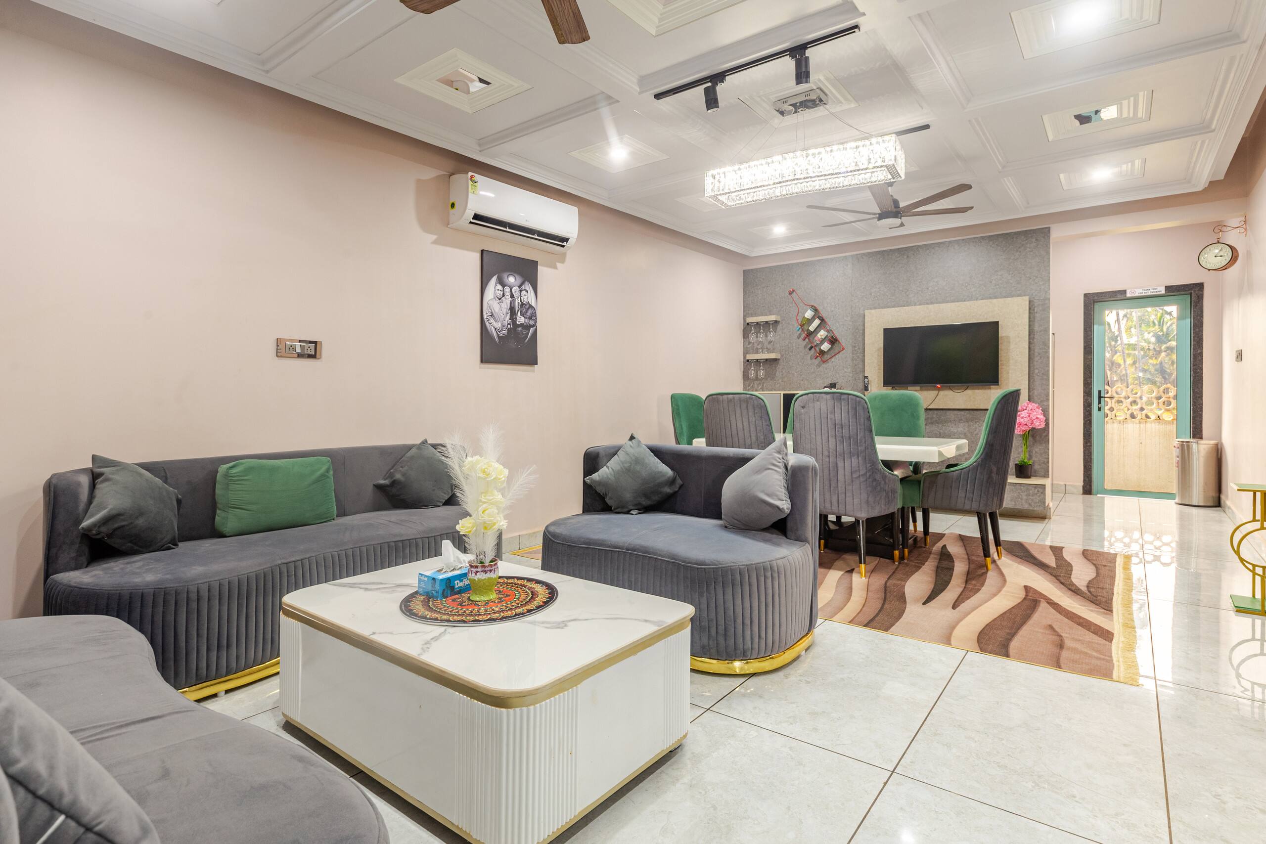 4BR Riverview Luxury Villa with Private Pool! 10