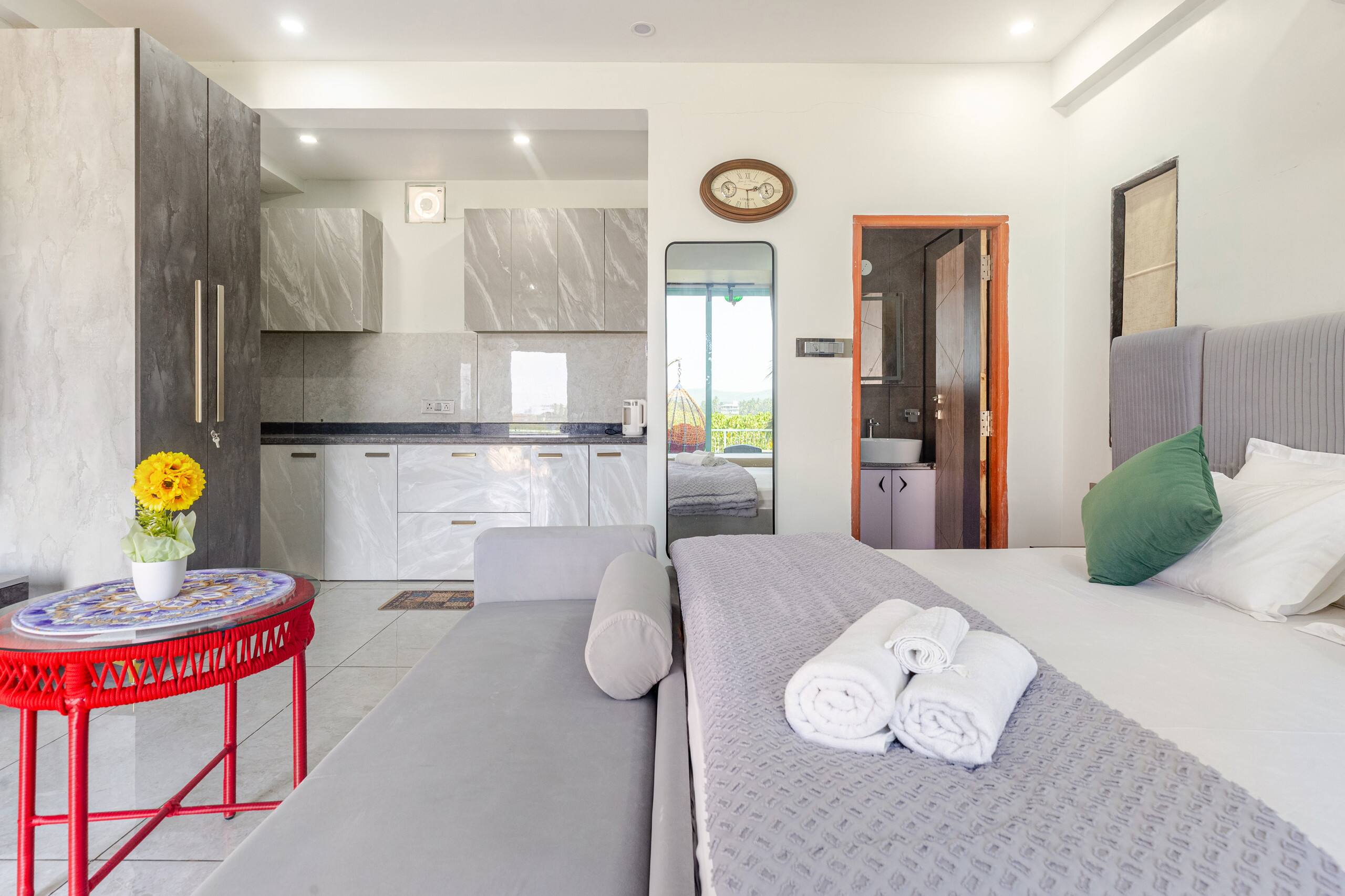 4BR Riverview Luxury Villa with Private Pool! 16
