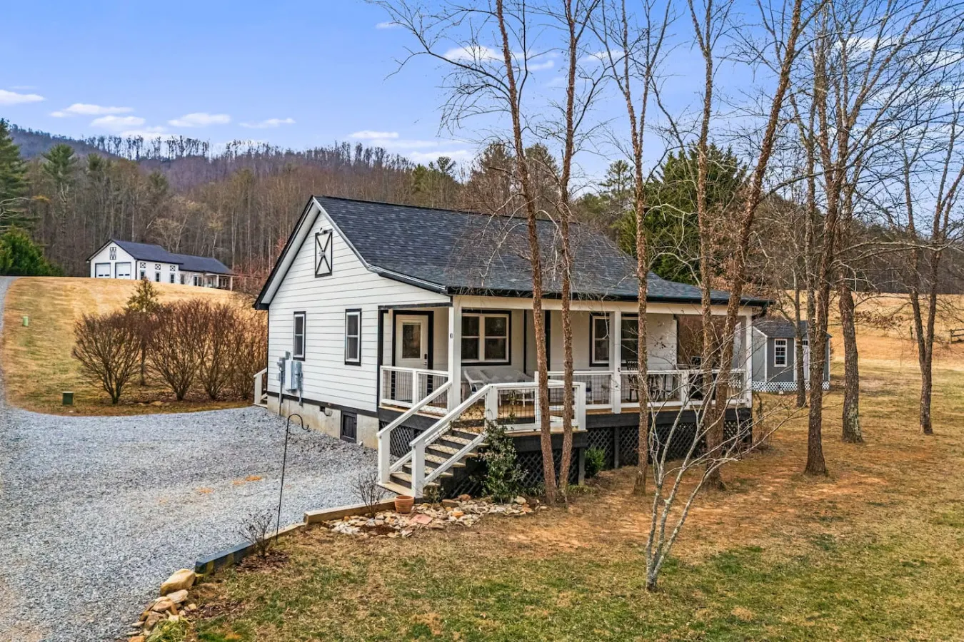 Serene Home on Horse Farm Unique Views & Nature 12