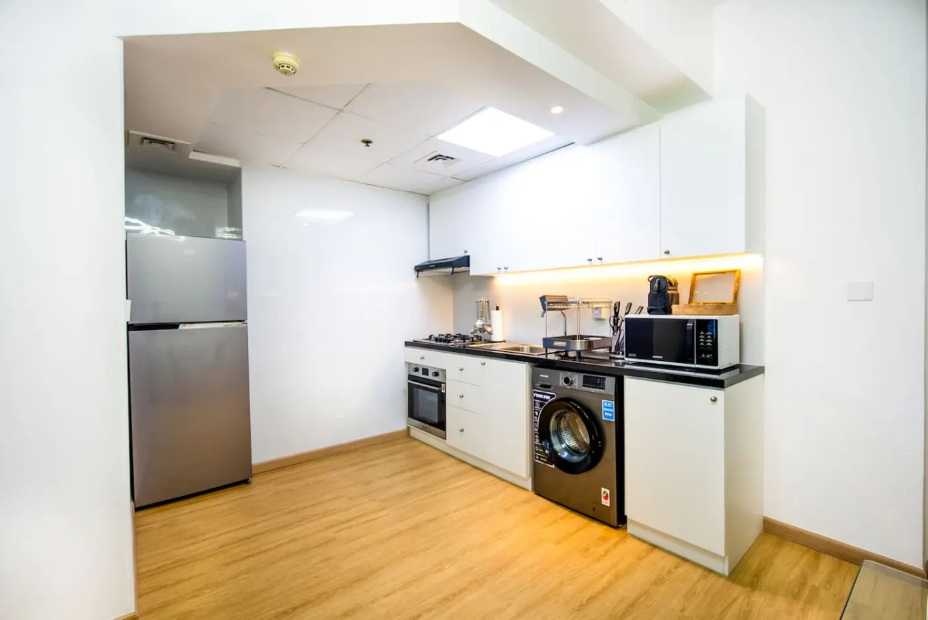 Dubai Marina - Luxury Studio Apartment 12