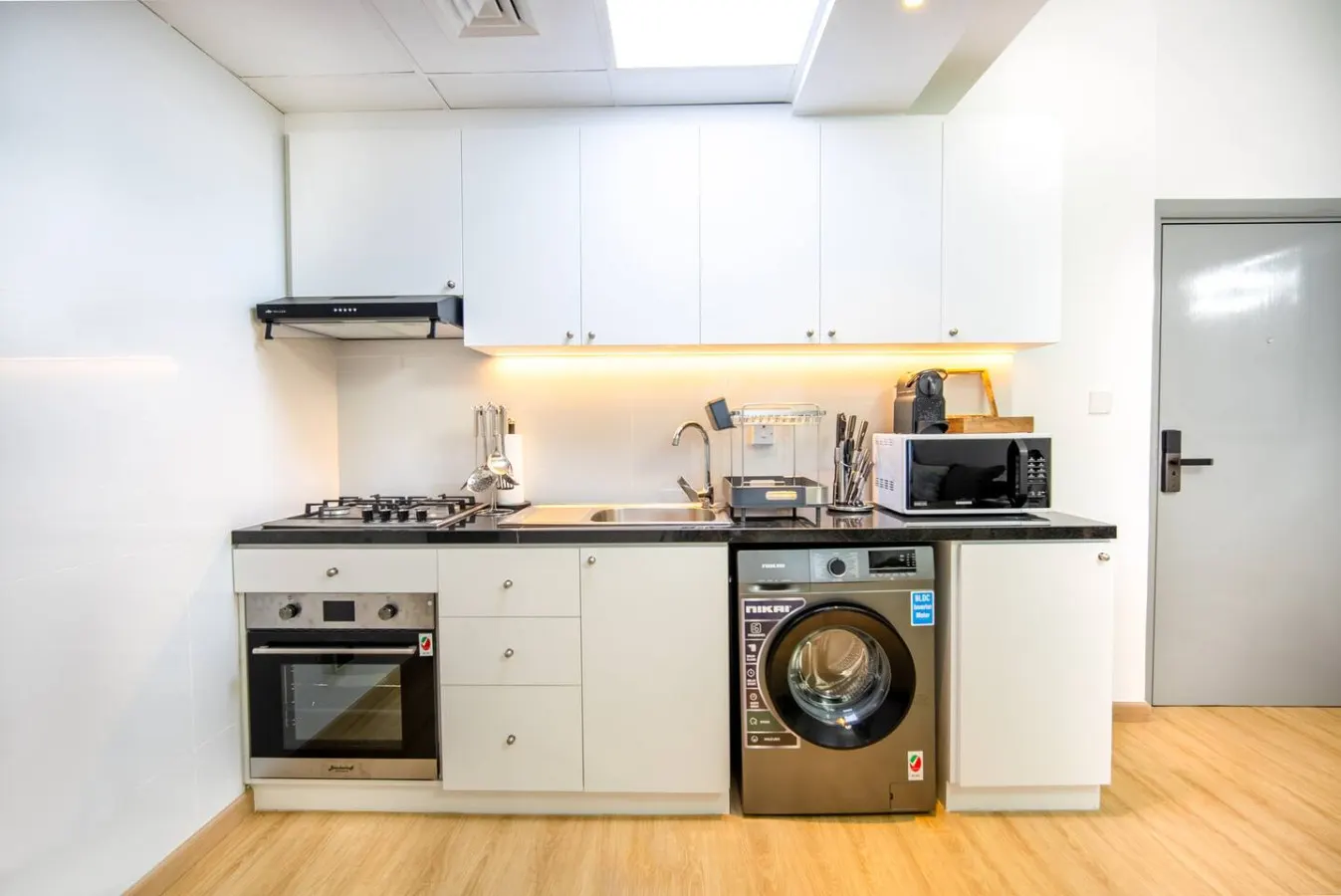 Dubai Marina - Luxury Studio Apartment 14