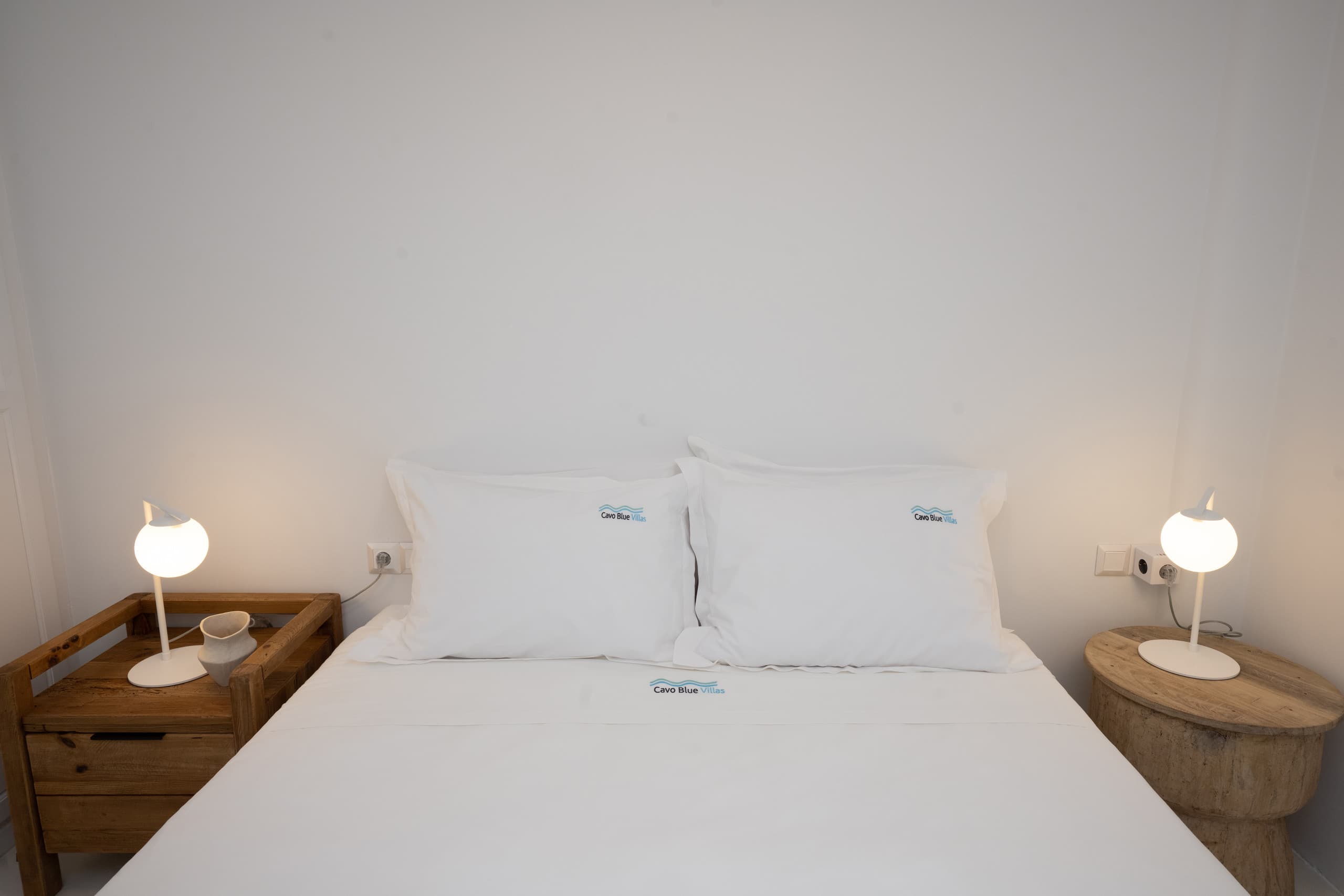 Cavo Blue Deluxe Villa 2 with shared pool 15