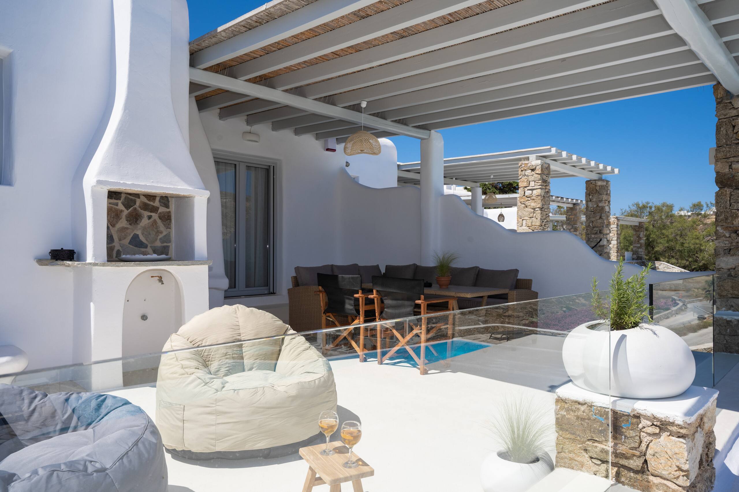 Cavo Blue Deluxe Villa 2 with shared pool 32