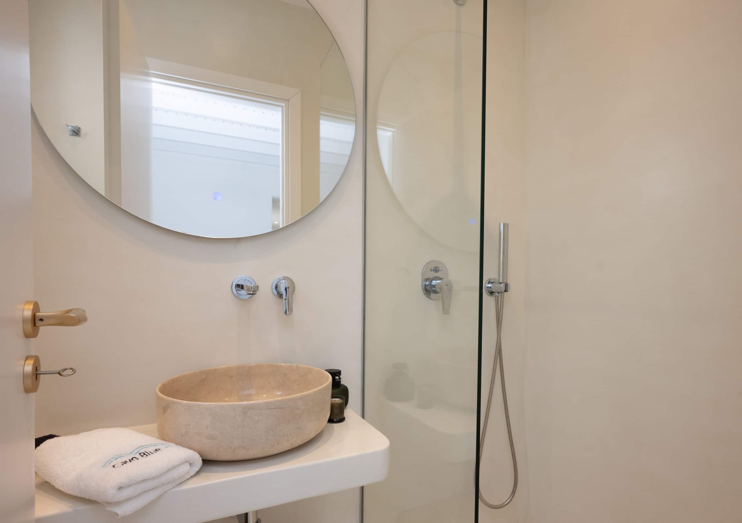 Cavo Blue Deluxe Villa 2 with shared pool 21