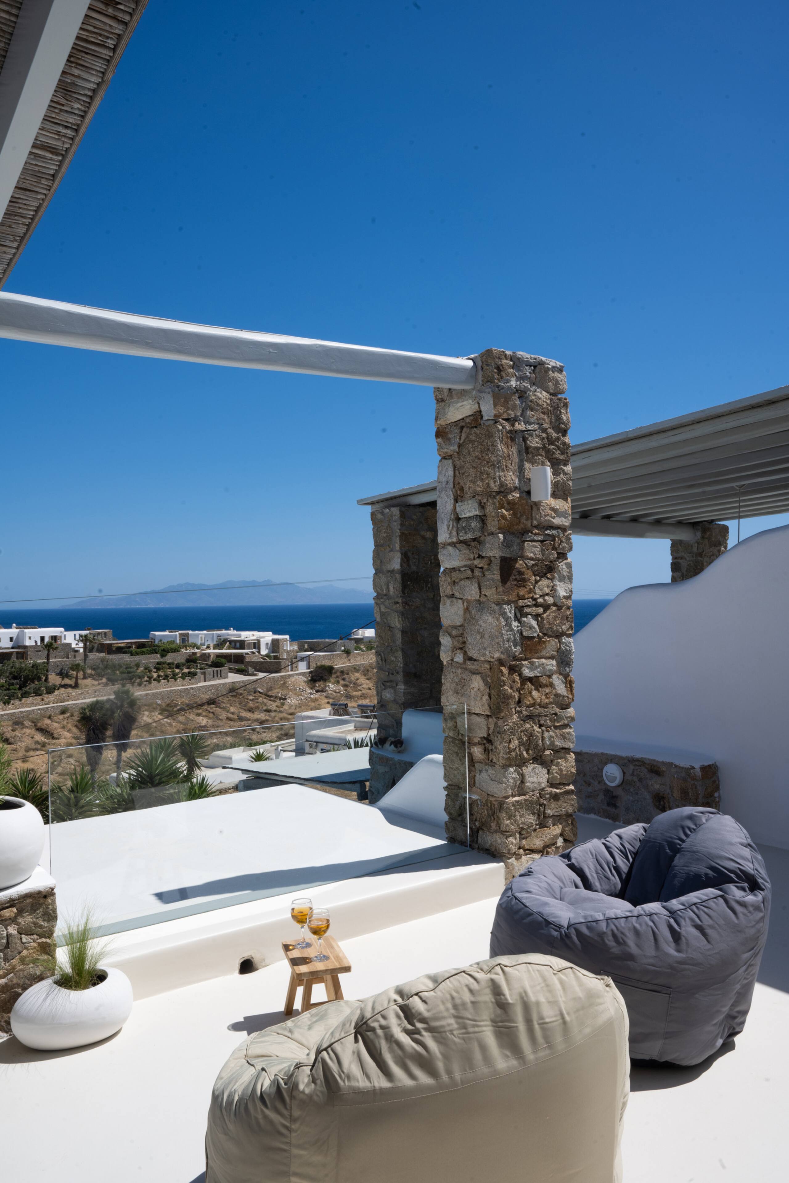 Cavo Blue Deluxe Villa 2 with shared pool 36