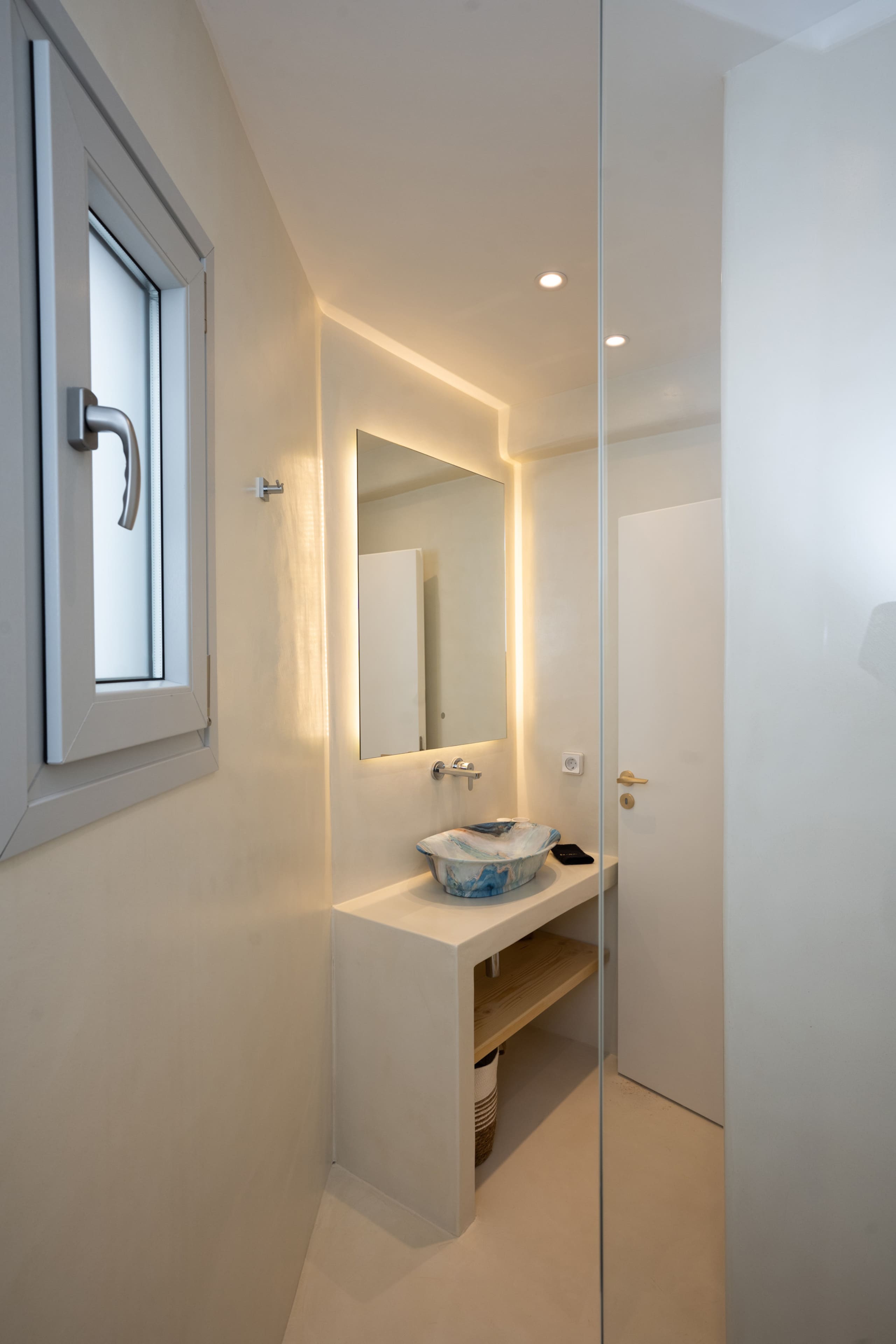 Cavo Blue Deluxe Villa 2 with shared pool 26