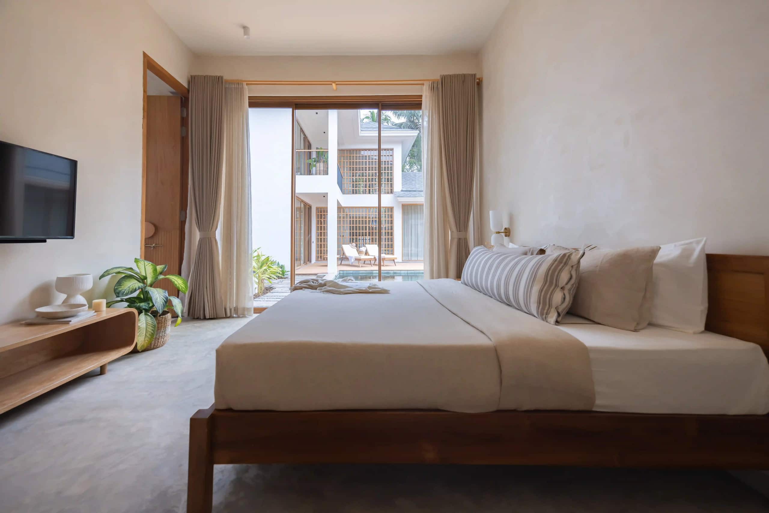 House of Bashō- 8 BHK Boutique villa by Soham 6