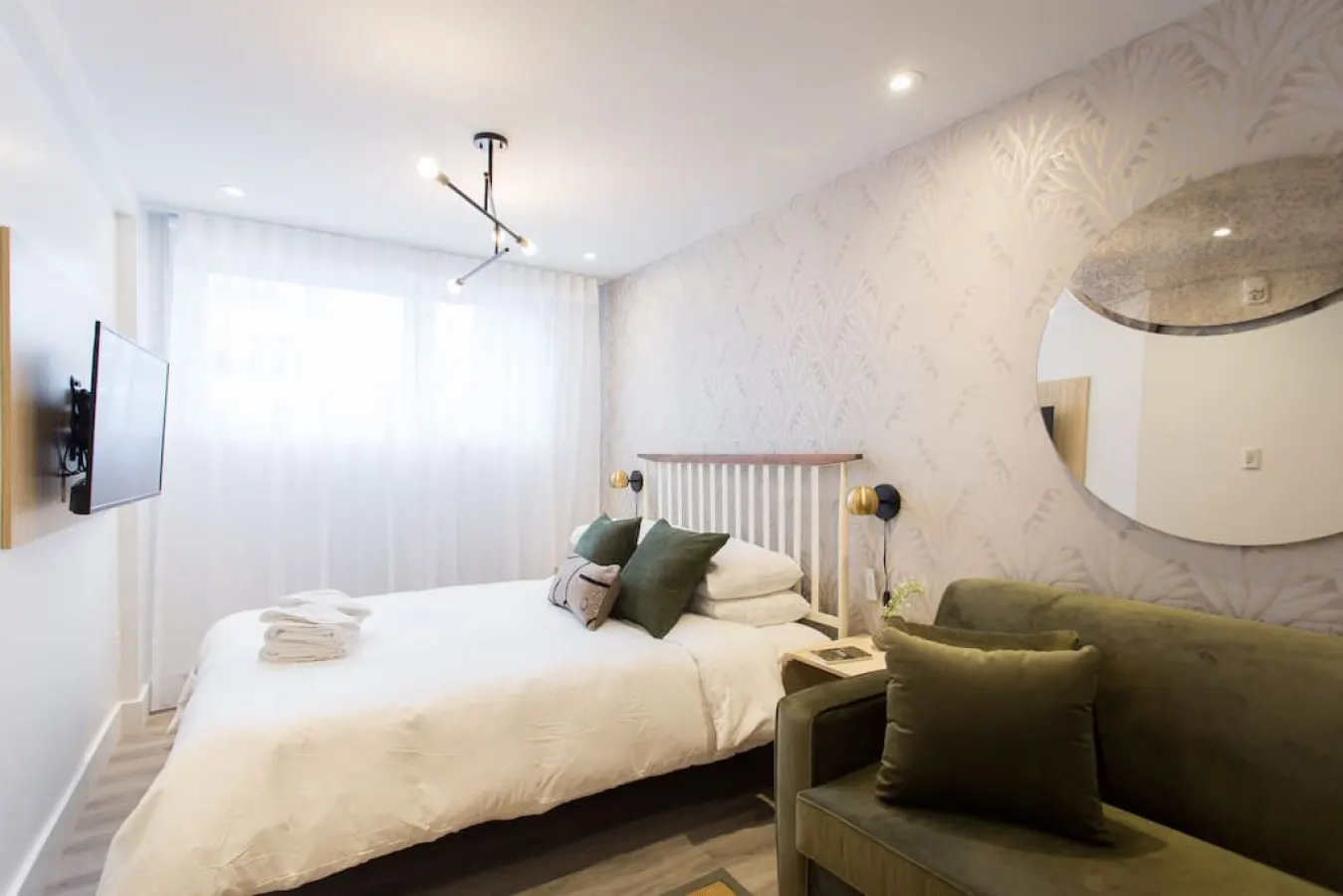 Little Italy - 16 Studio Apartment-Hotel in Little Italy 1