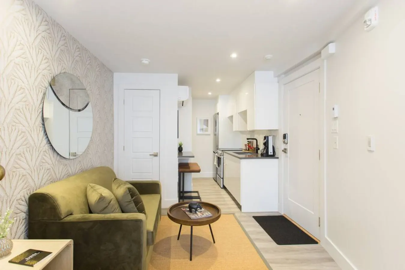 Little Italy - 16 Studio Apartment-Hotel in Little Italy 5
