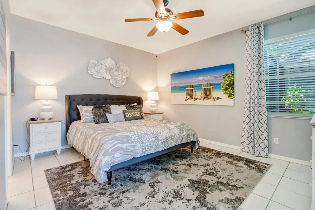 5* Florida living. Stylish & tranquil pool home in Briarwood 18