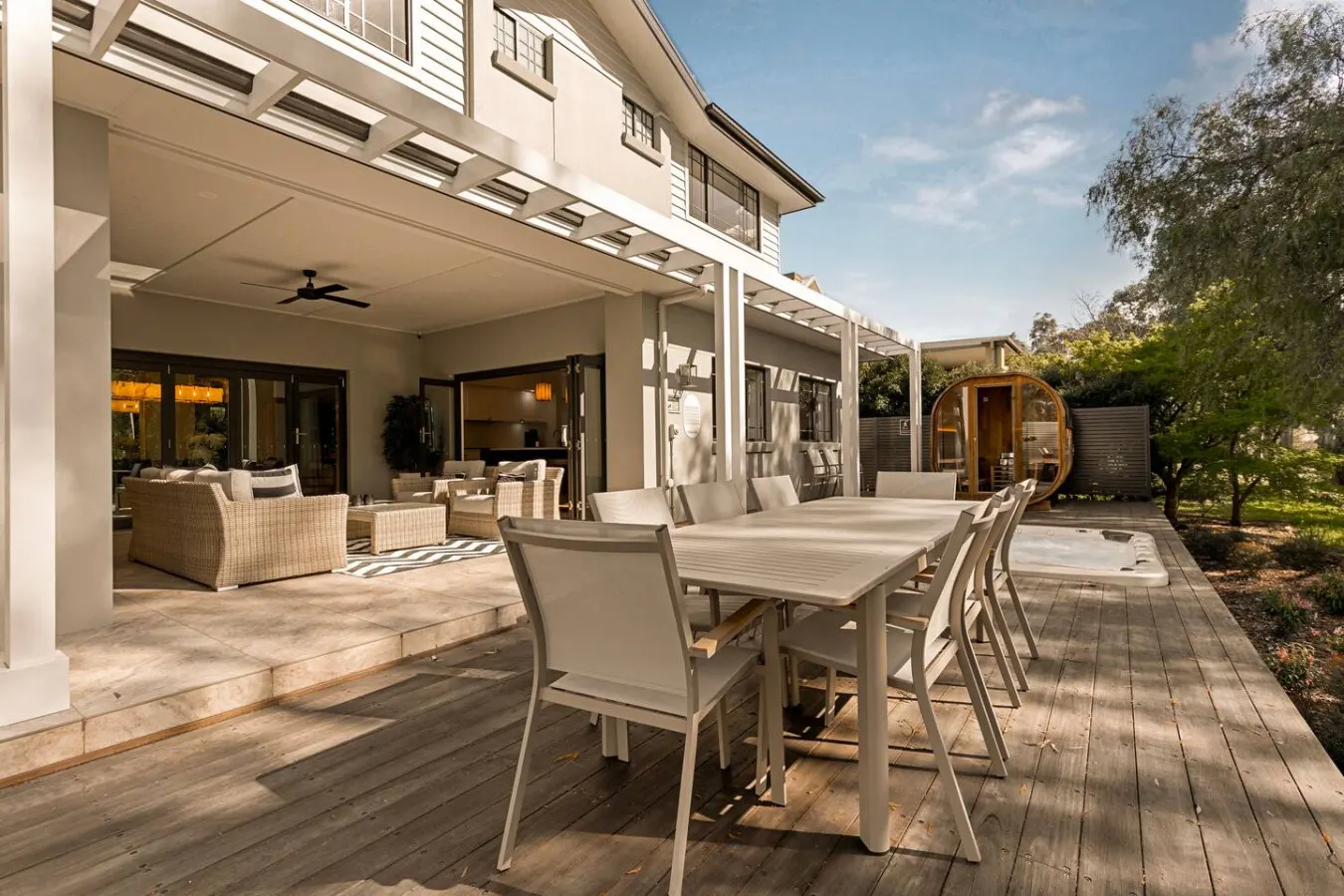 Mahogany - 5 Ensuite Bedrooms, Spa & Sauna, Indoor-Outdoor Luxury at The Vintage — photo 3