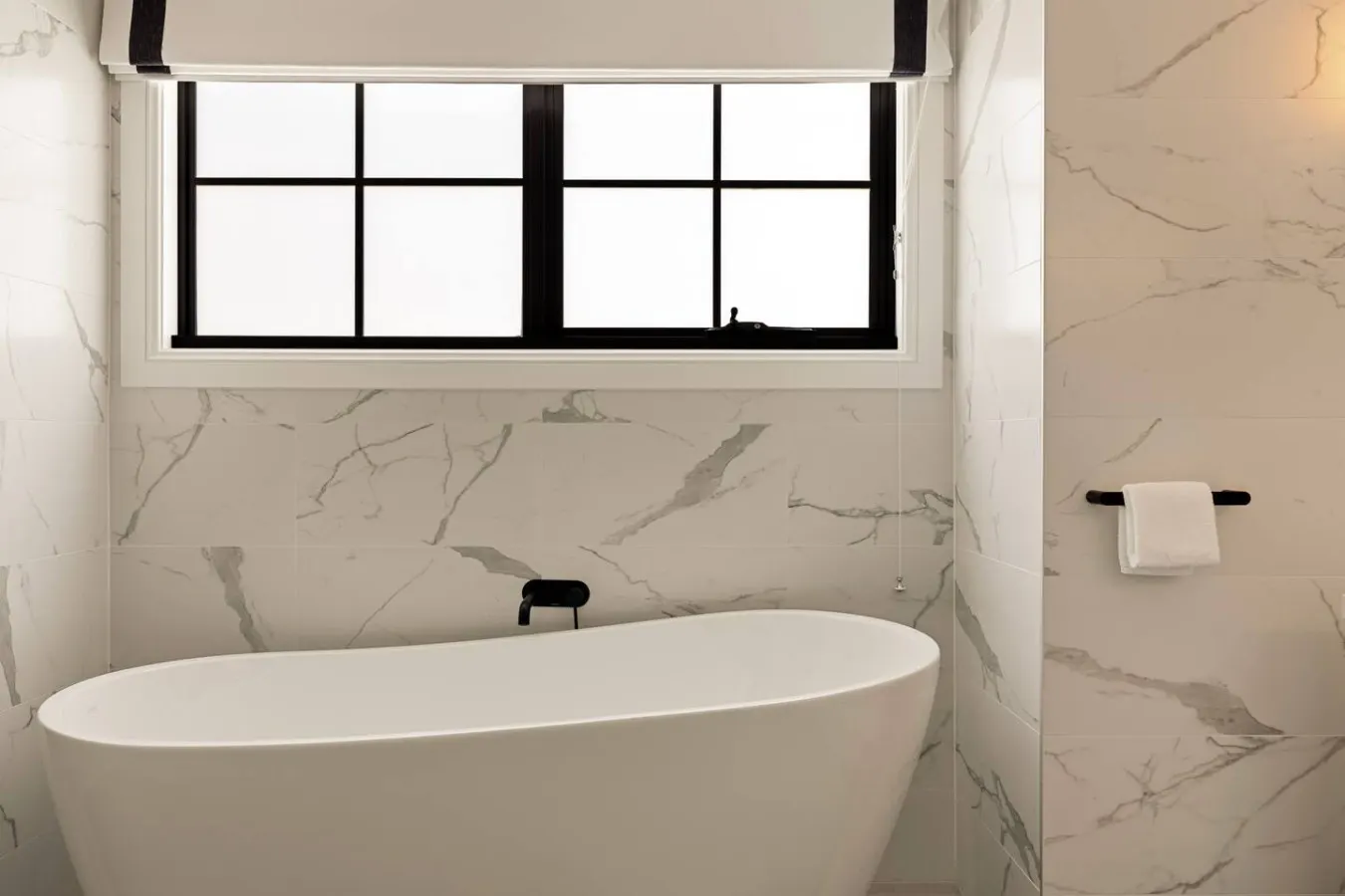 Mahogany - 5 Ensuite Bedrooms, Spa & Sauna, Indoor-Outdoor Luxury at The Vintage 6