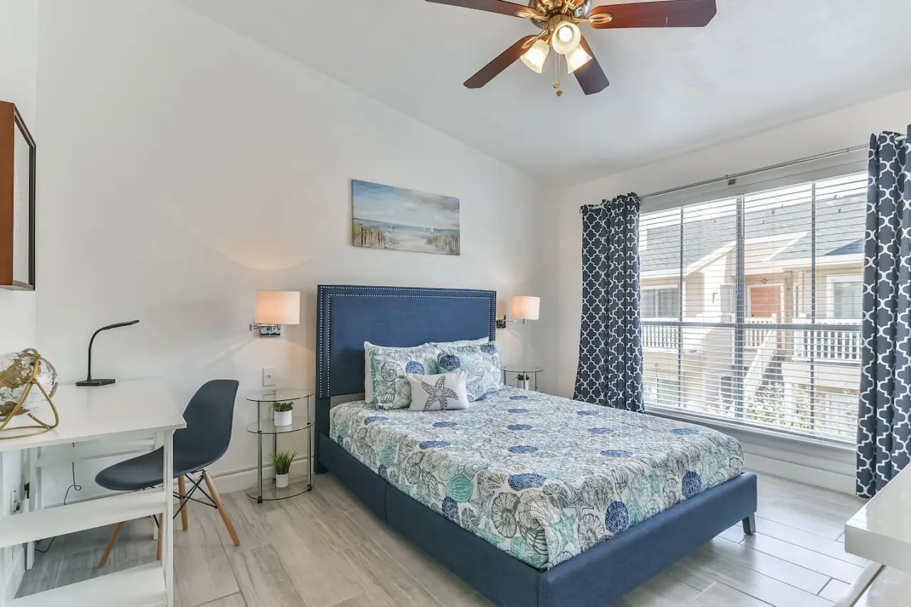 Coastal Paradise 2 Bedrooms Pool by Rose 15