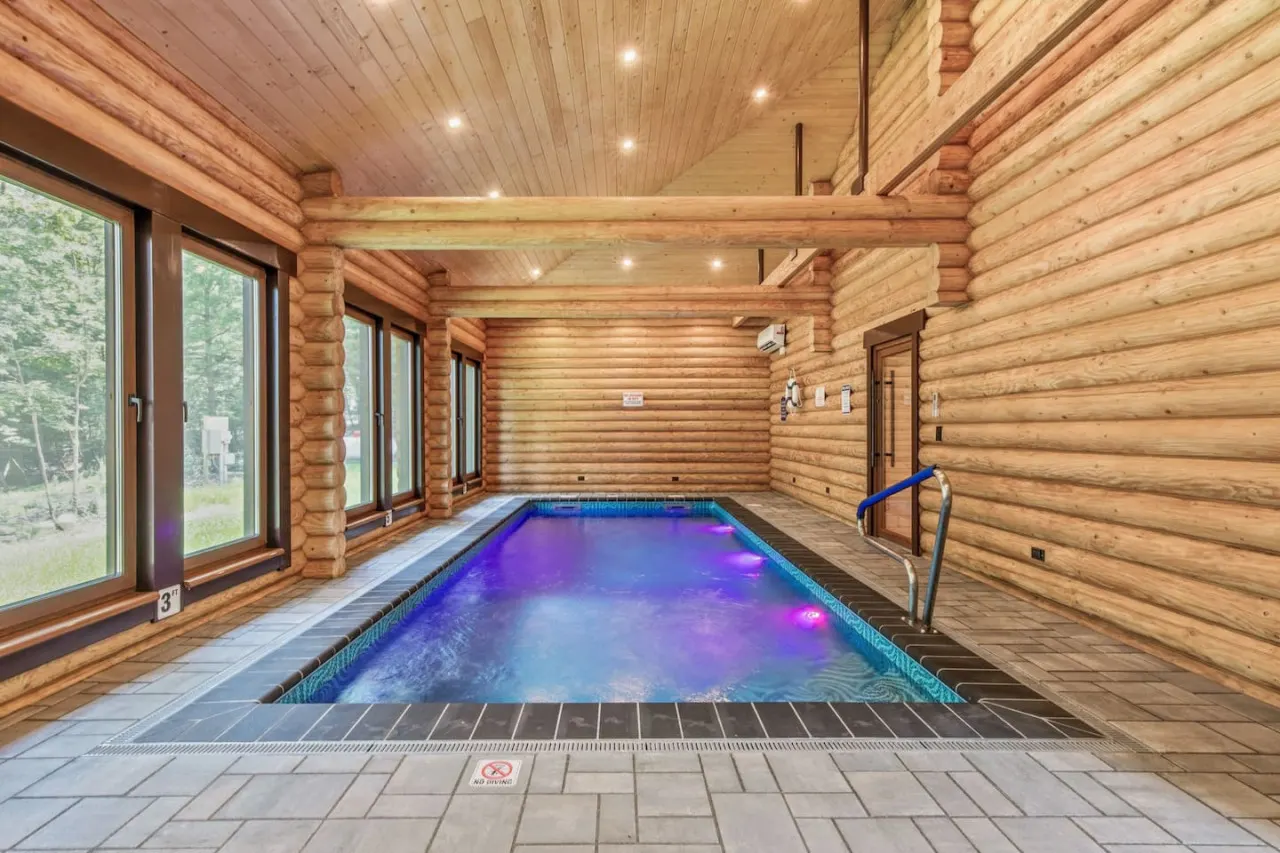 Log House Vacation Rental with Pool and Sauna