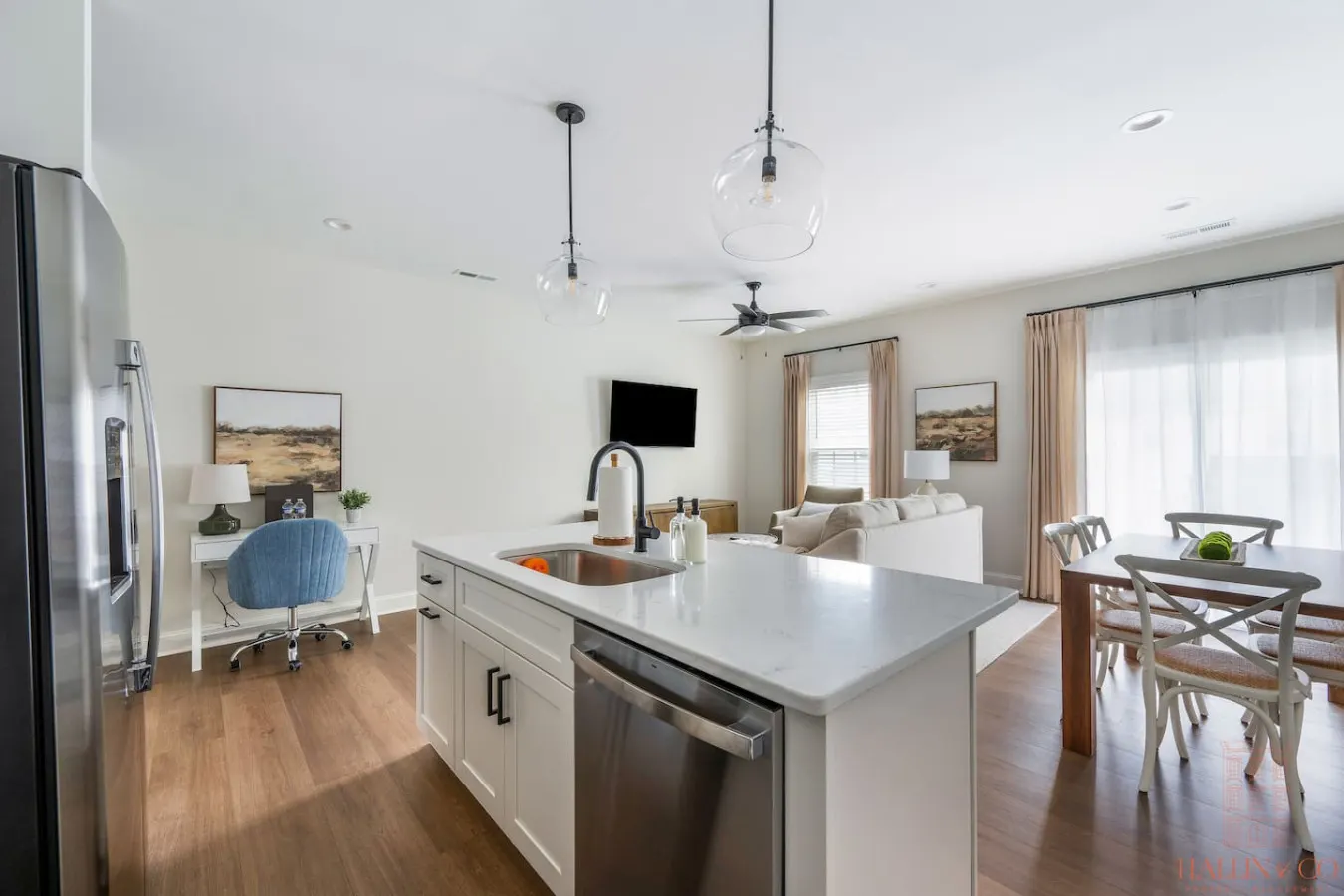 Luxury Getaway 5 MIN to Liberty University 4BR 15