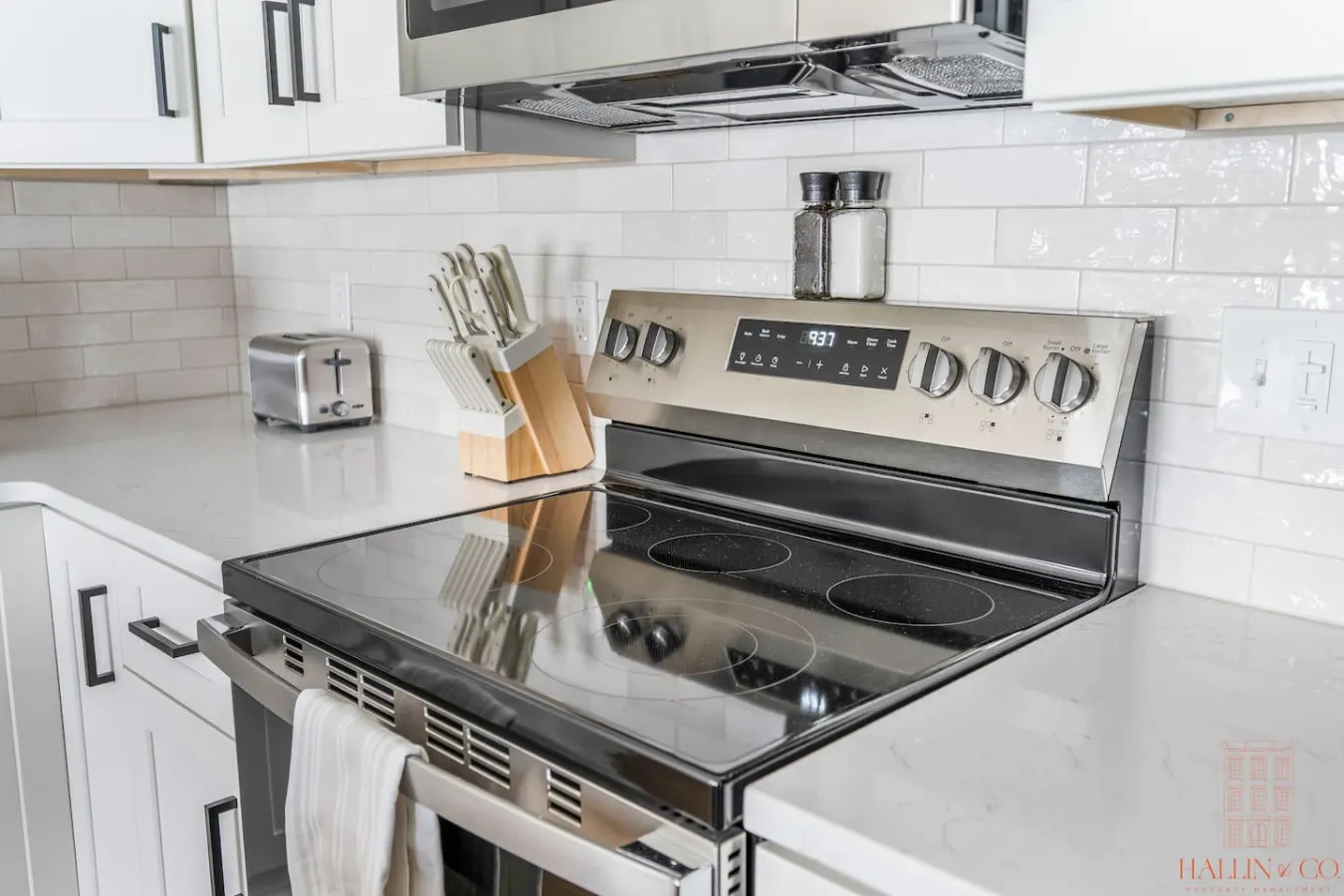 Luxury Getaway 5 MIN to Liberty University 4BR 18