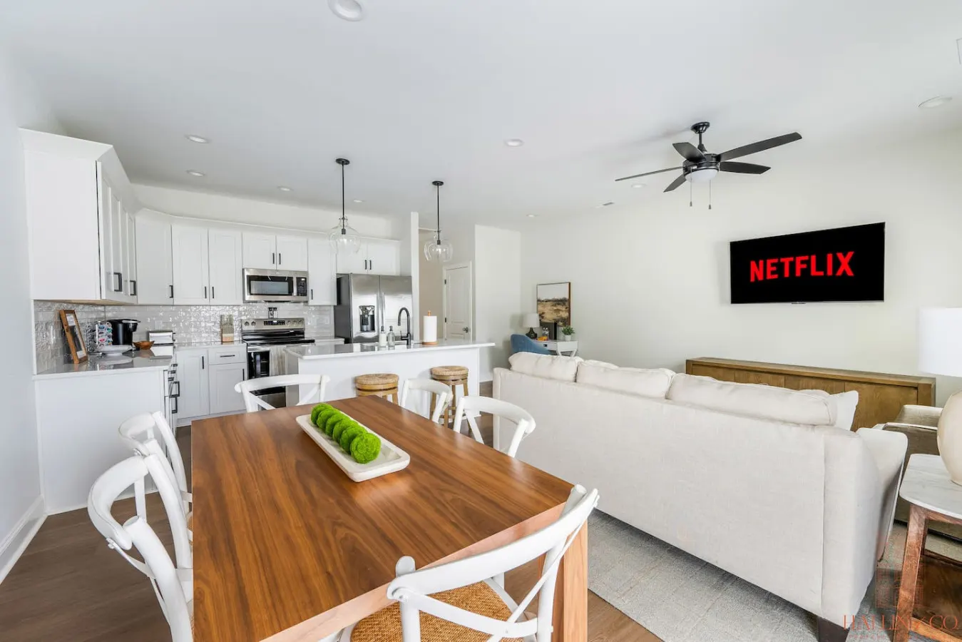 Luxury Getaway 5 MIN to Liberty University 4BR 7