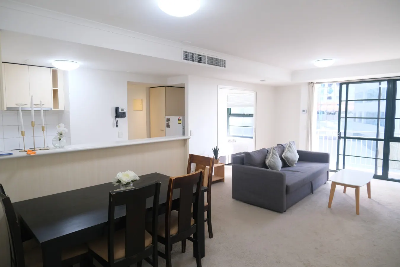 Readyset Apartments on Spencer North - 3Bedrooms - LTA1 2