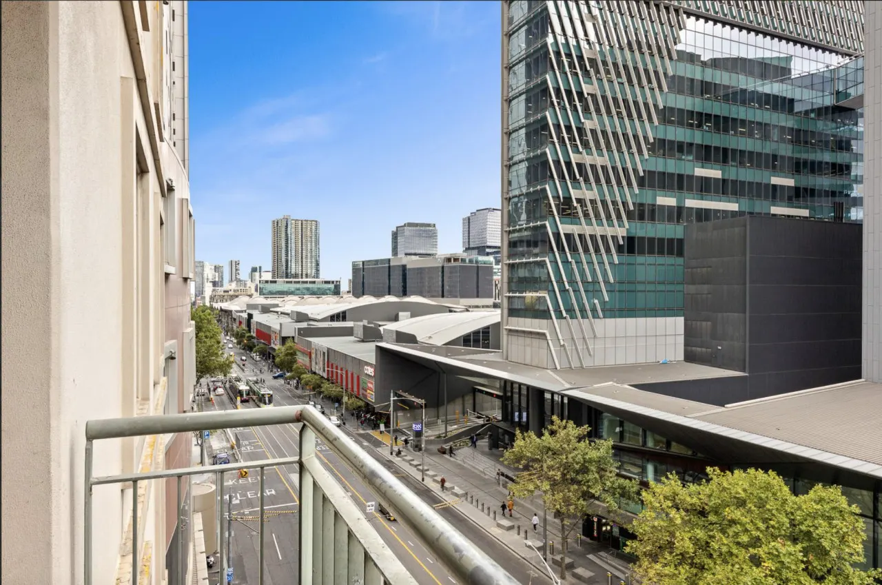Readyset Apartments on Spencer North - 3Bedrooms - LTA1 11