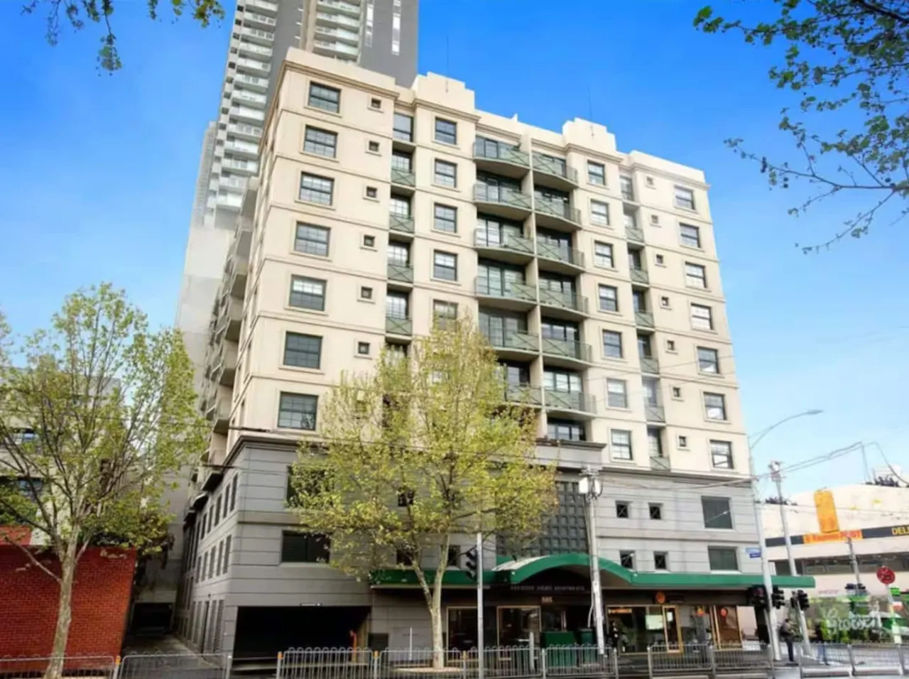 Readyset Apartments on Spencer North - 3Bedrooms - LTA1 12