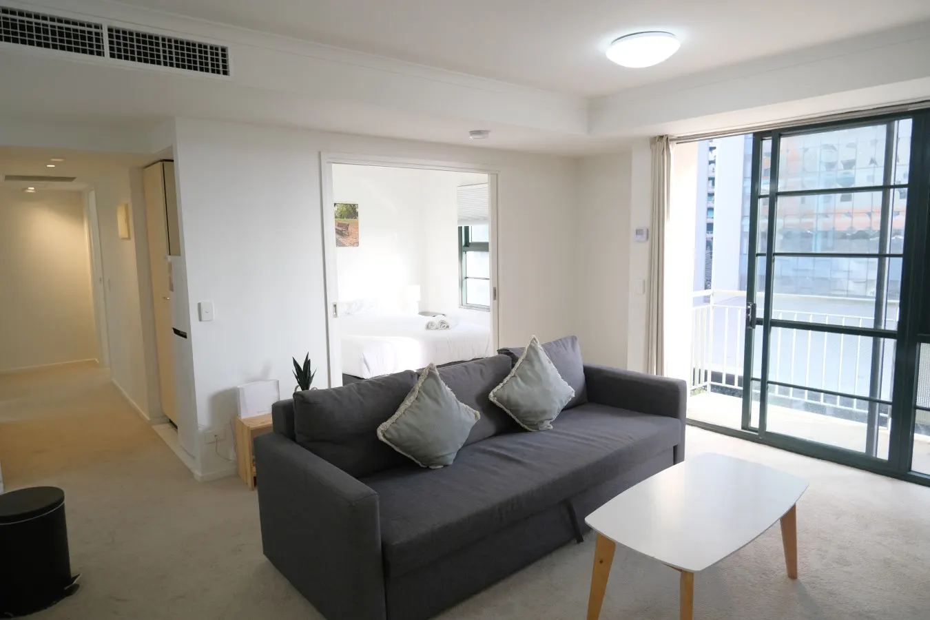 Readyset Apartments on Spencer North - 3Bedrooms - LTA1 5