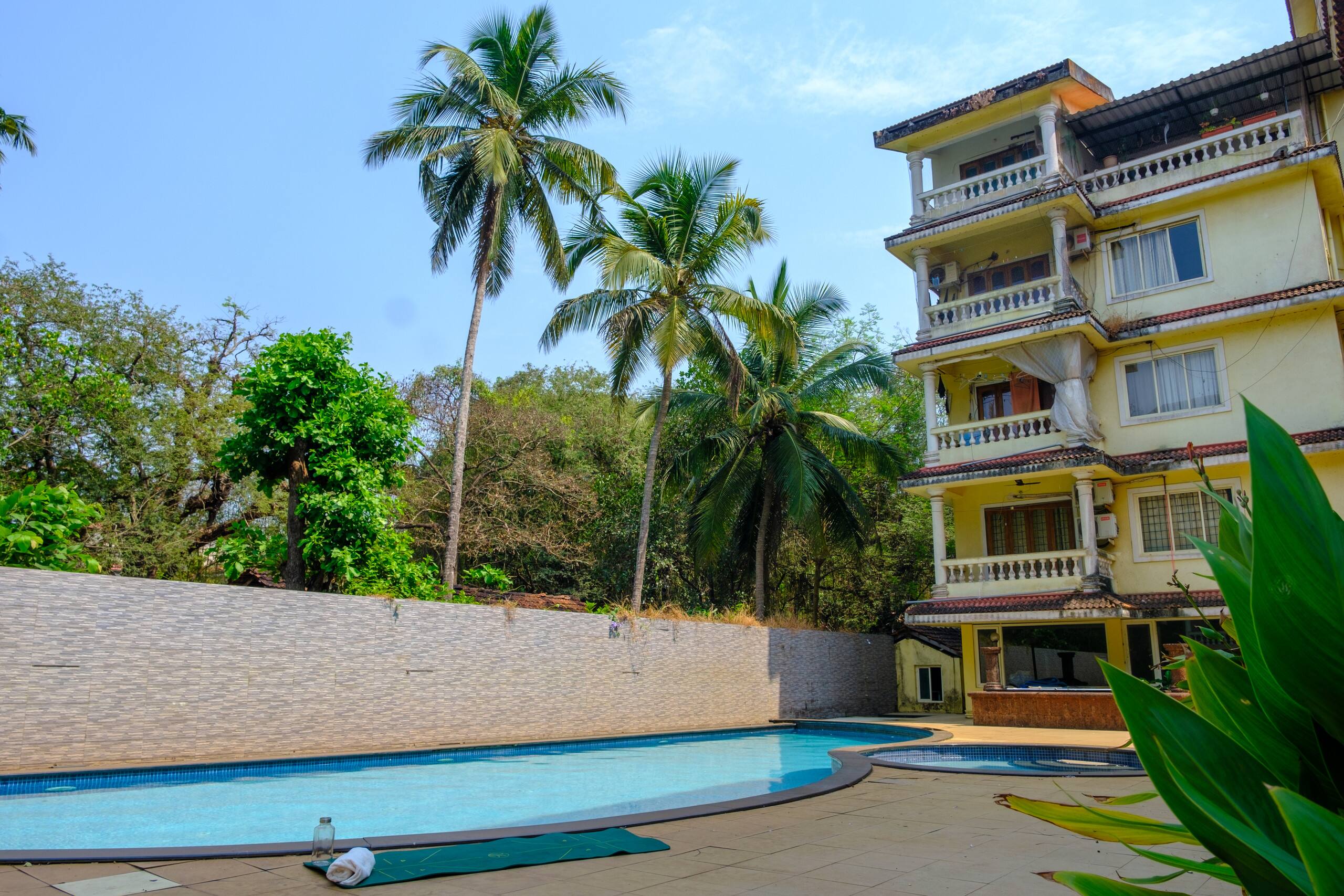 Cozy 2 BHK FieldView Appt Near Calangute Beach 24
