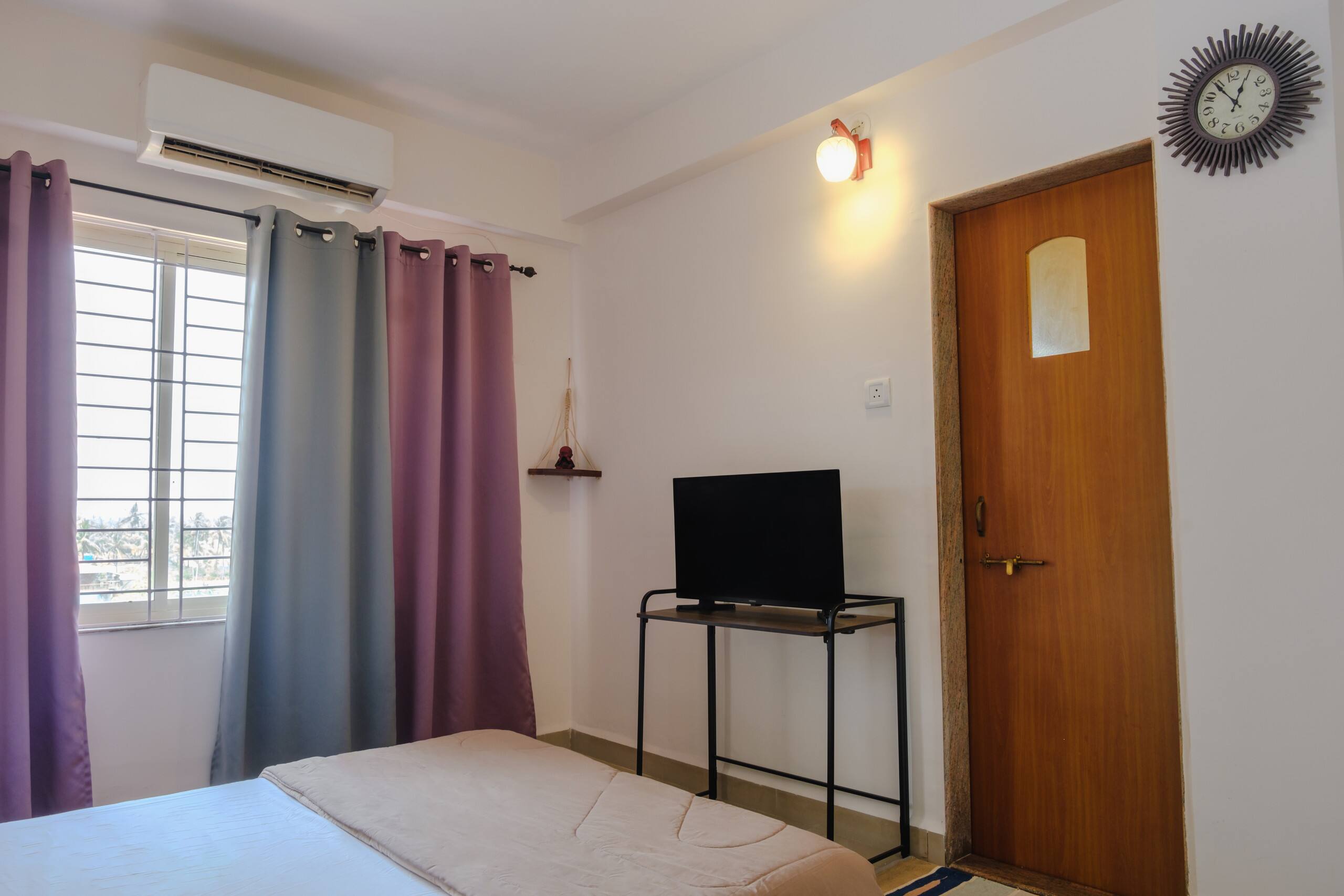 Cozy 2 BHK FieldView Appt Near Calangute Beach 15