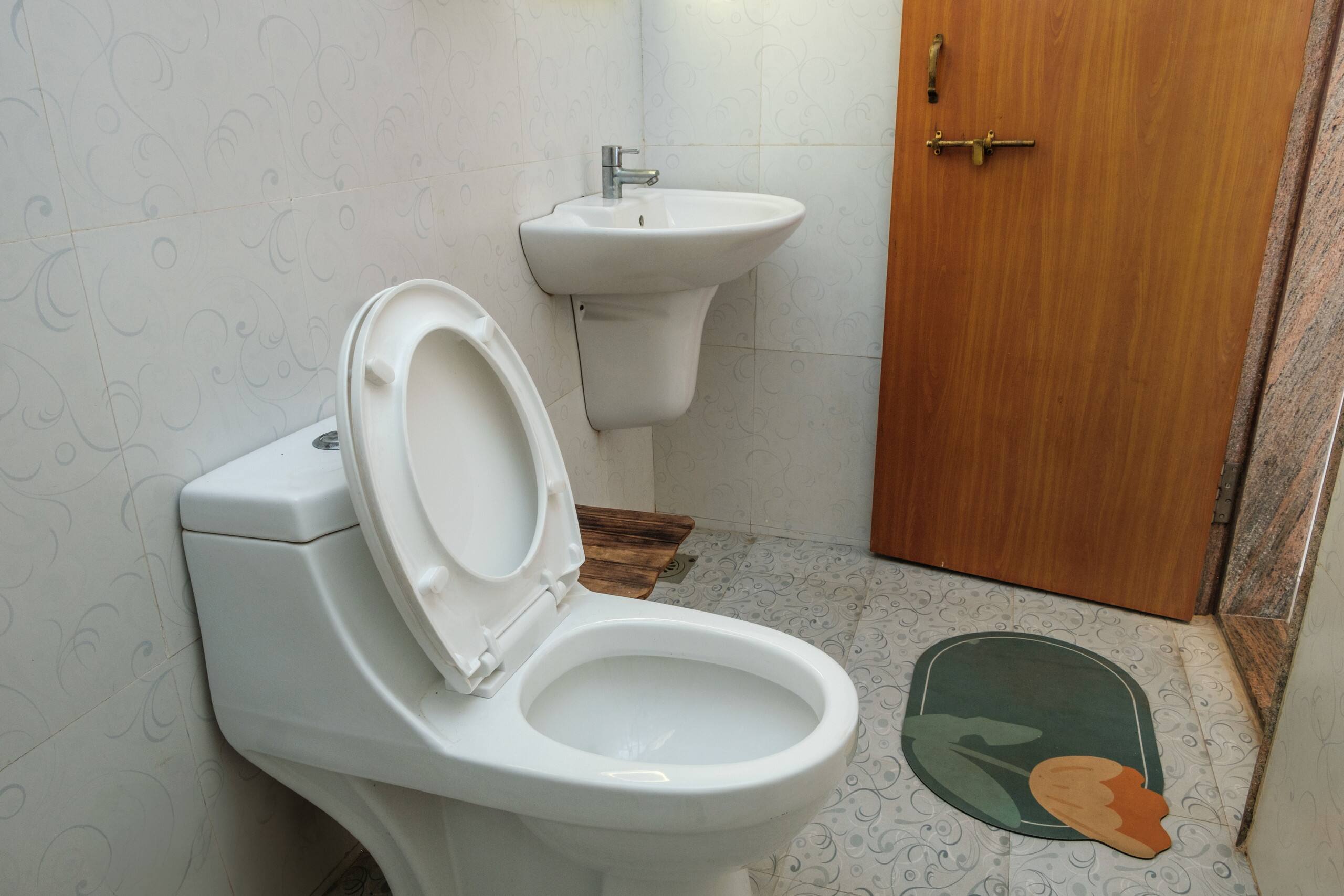 Cozy 2 BHK FieldView Appt Near Calangute Beach 8
