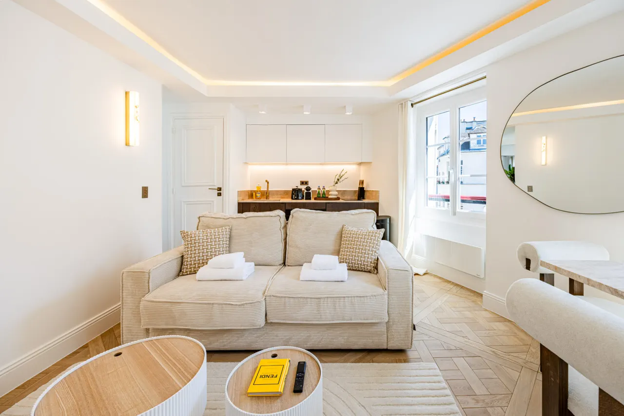 1bedroom Sacrée cœur Place du Tertre Montmartre 5