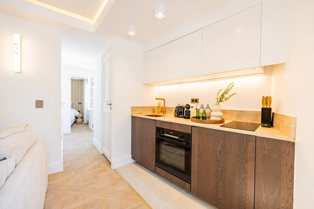 1bedroom Sacrée cœur Place du Tertre Montmartre 7