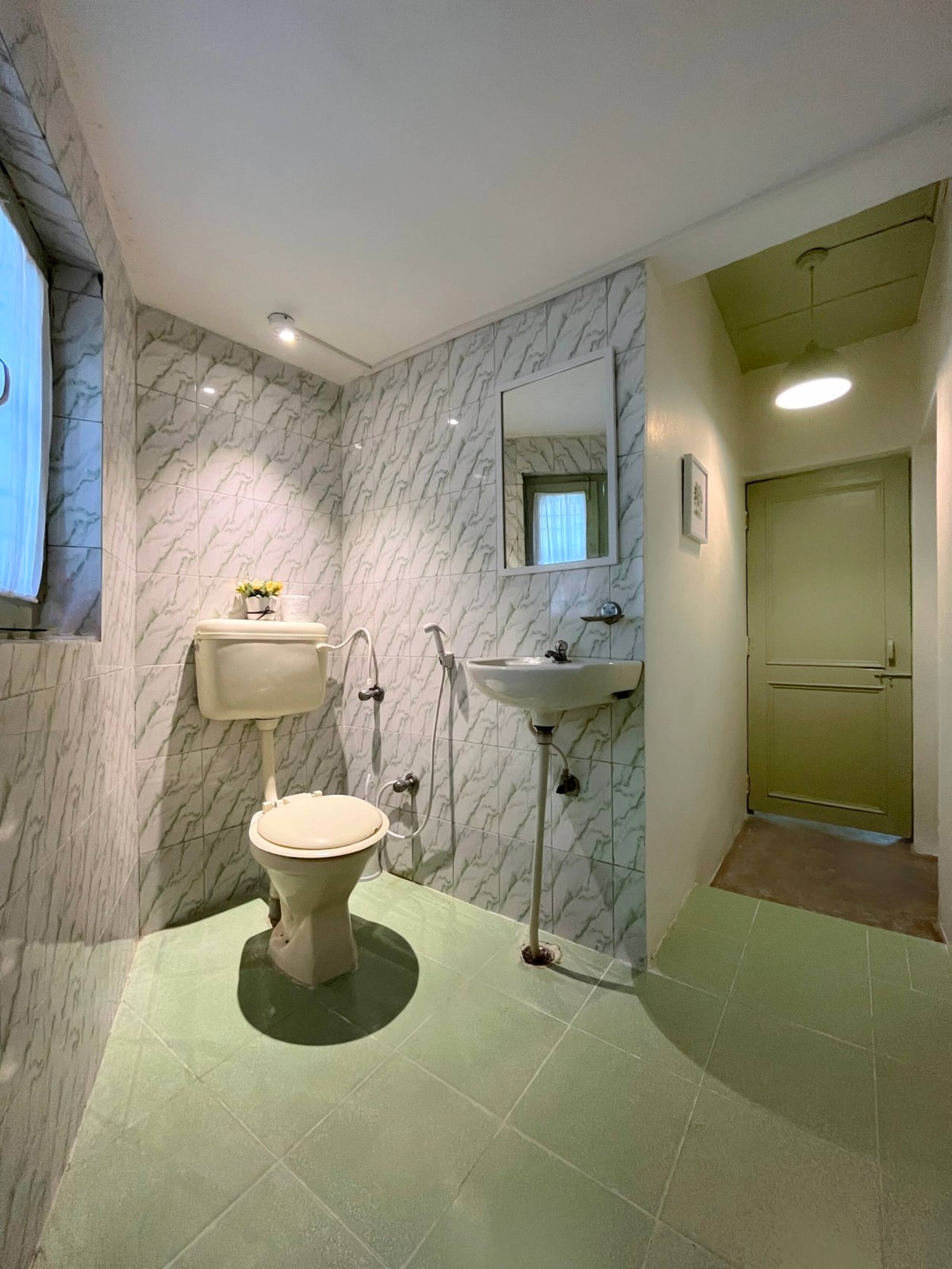 Ahmiyat - Cosy 2 bedroom Cottage in a Village 16