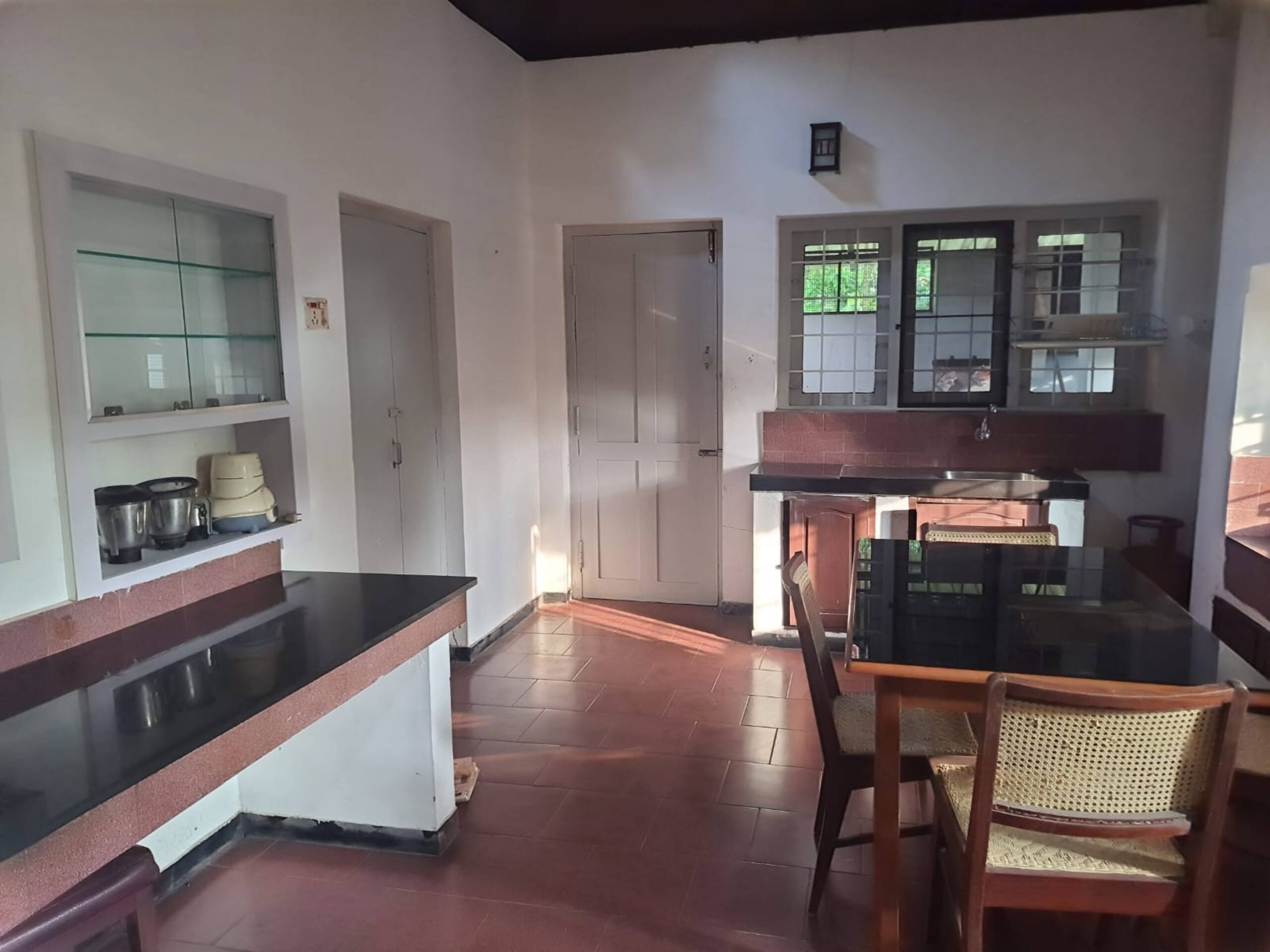 "Maya Aangan" House in Kottayam 12