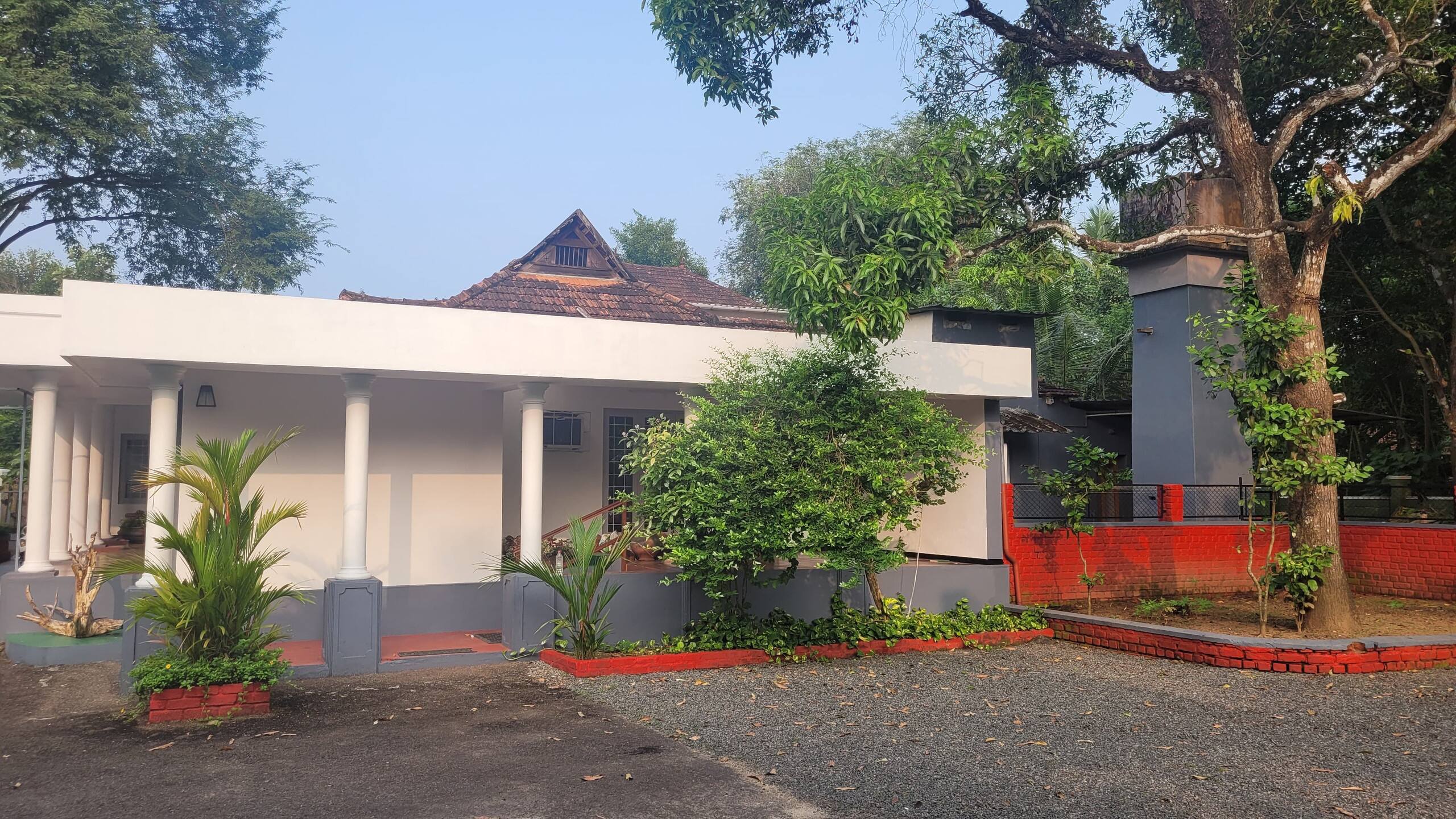 "Maya Aangan" House in Kottayam 8