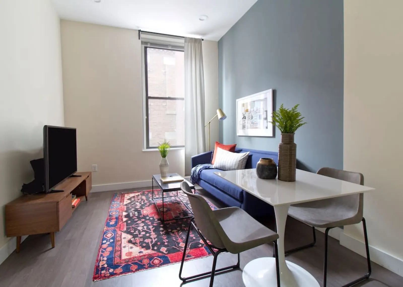Bright & Bold Loft Fast Wifi Downtown Boston 10