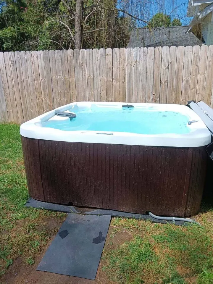 Luxury 4BR High Point Retreat Hot Tub BBQ 12
