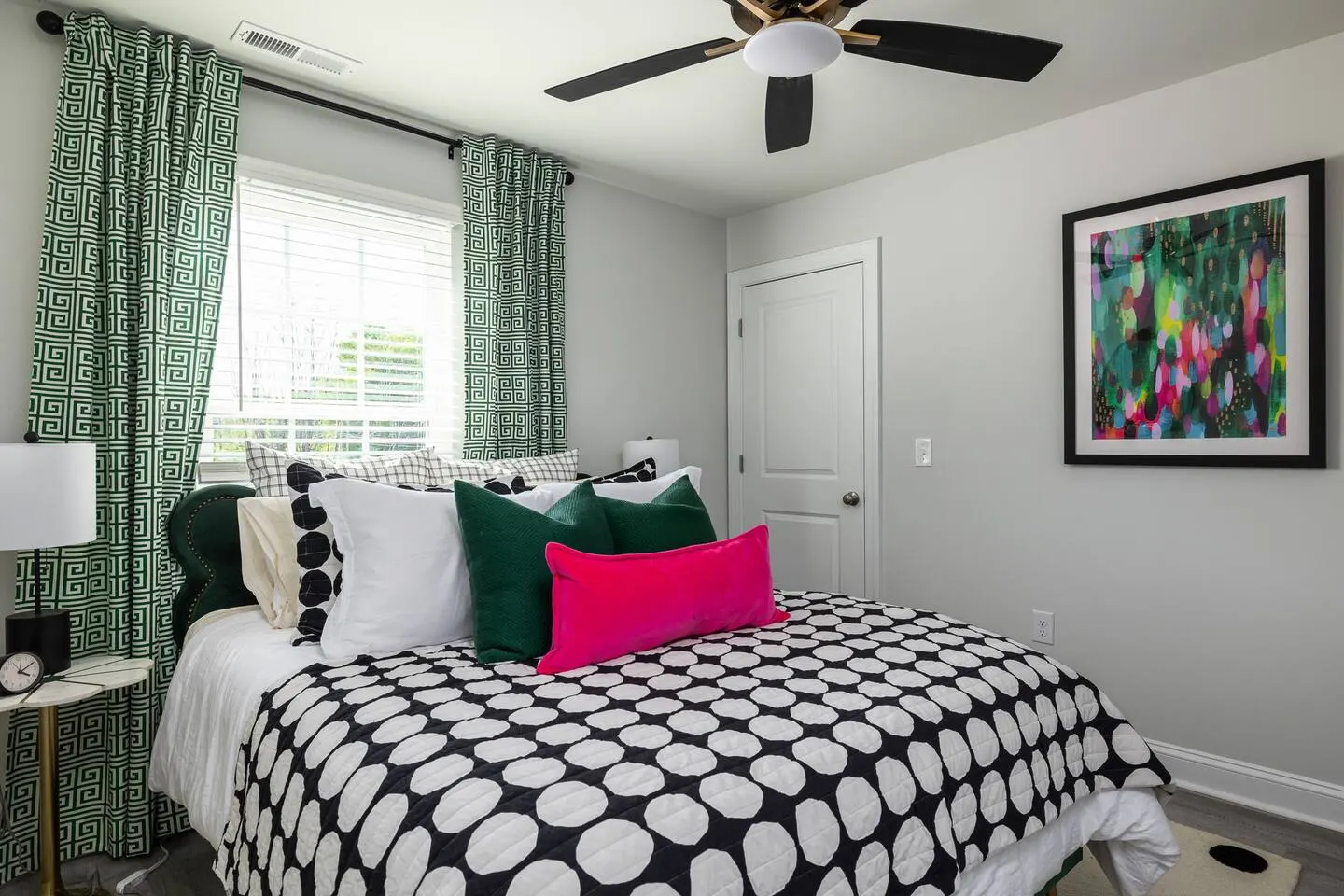 Luxury 4BR High Point Retreat Hot Tub BBQ 18