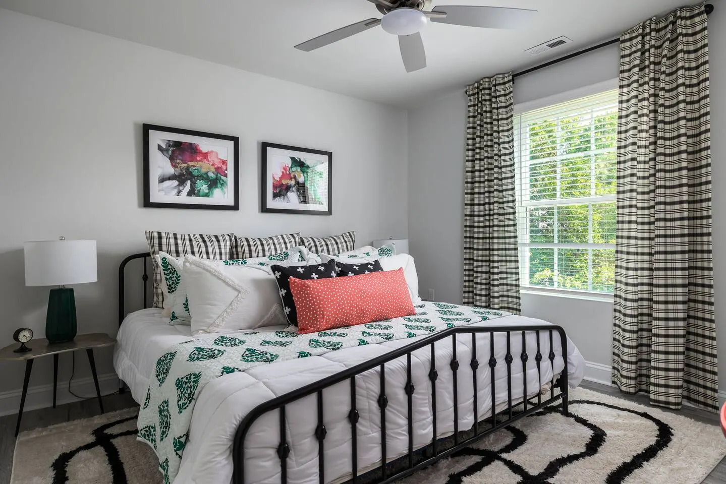 Luxury 4BR High Point Retreat | Hot Tub | BBQ — foto 4