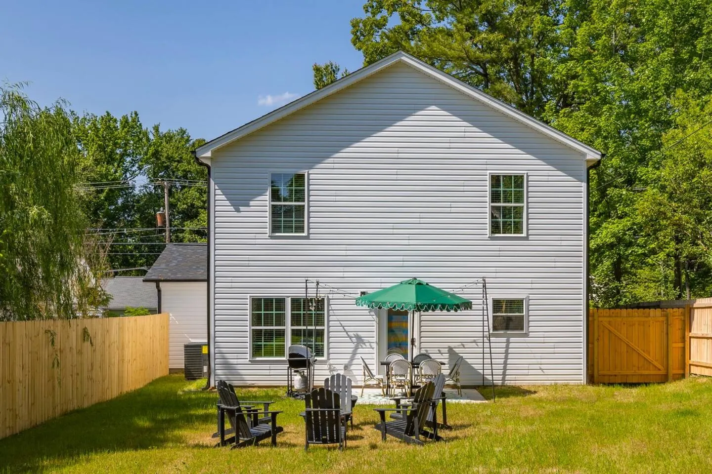 Luxury 4BR High Point Retreat | Hot Tub | BBQ — foto 5