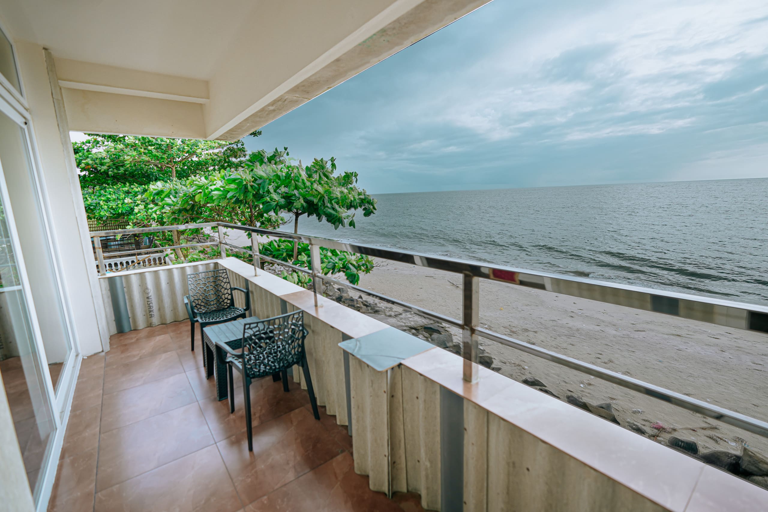 The Cabana - Luxurious Oceanfront Villa 14