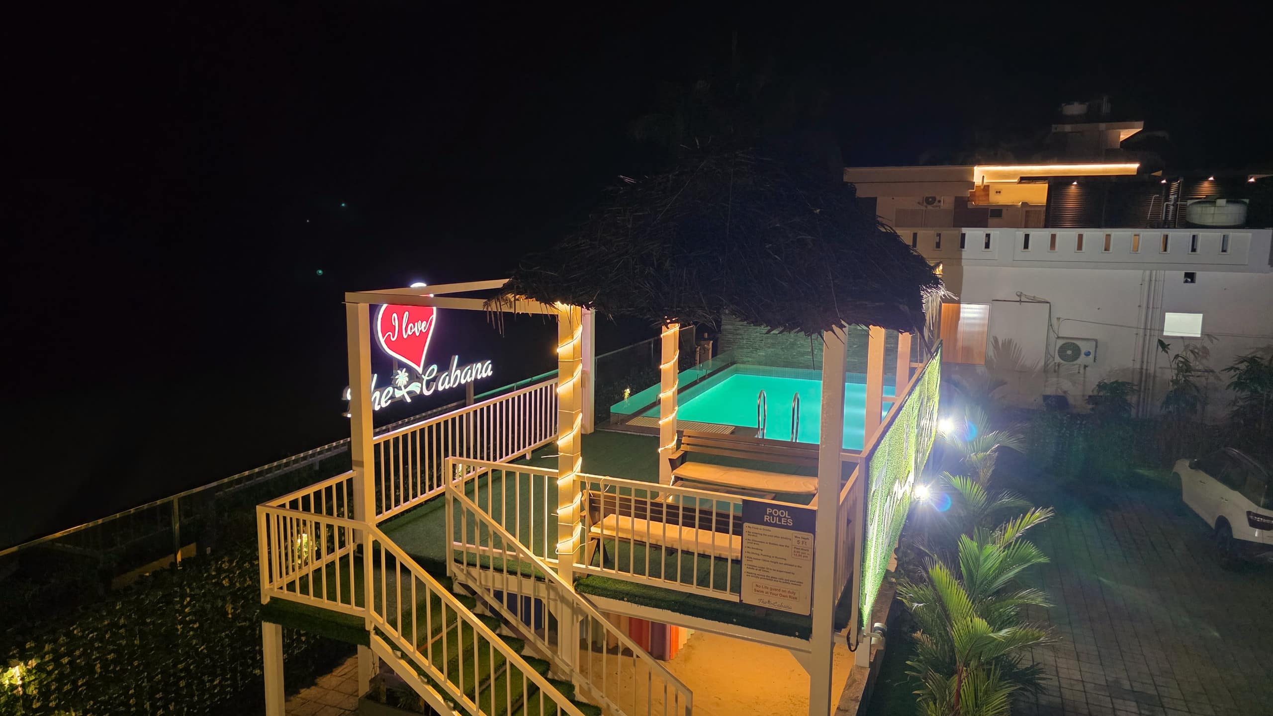 The Cabana - Luxurious Oceanfront Villa 5