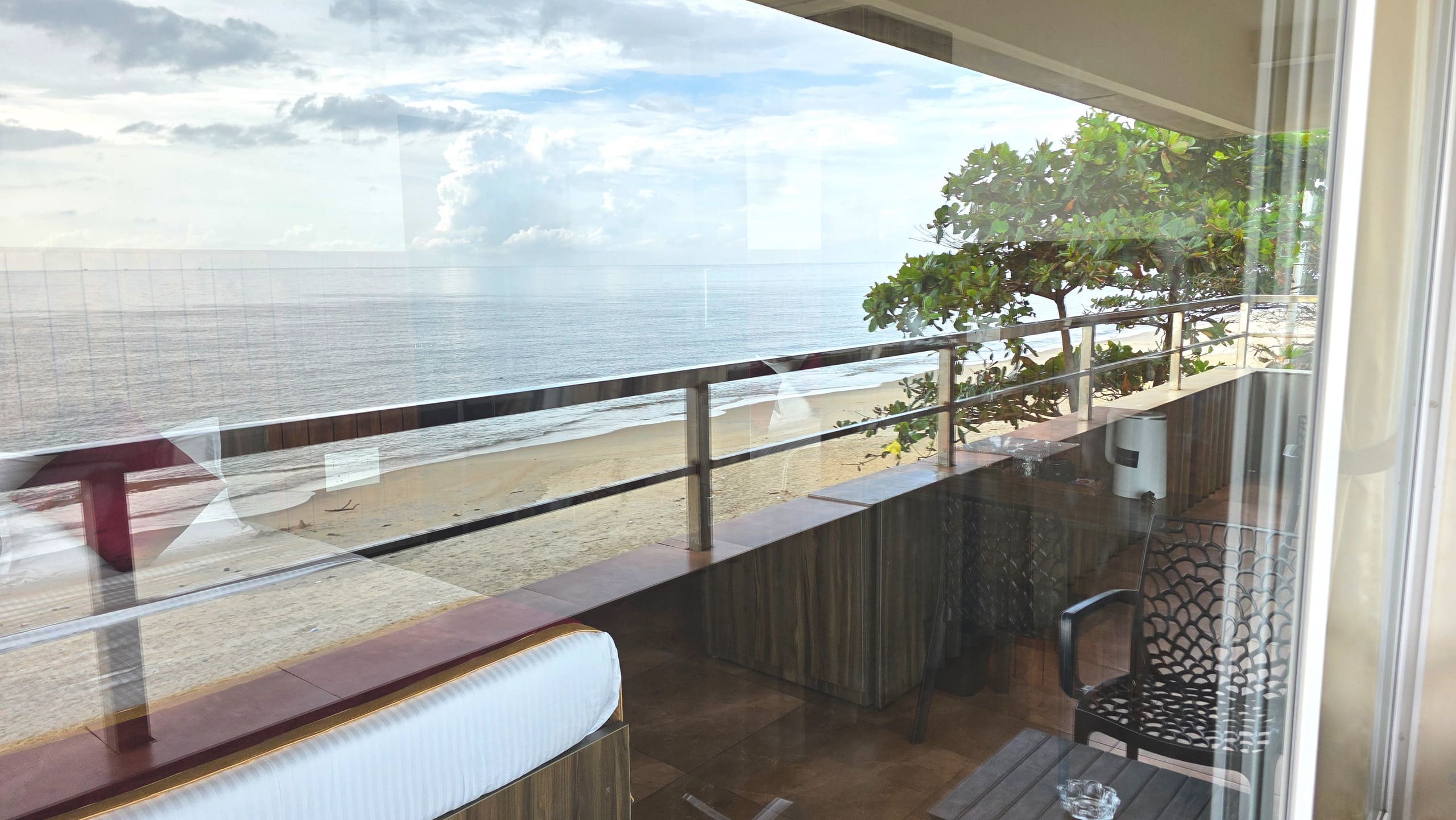 The Cabana - Luxurious Oceanfront Villa 21