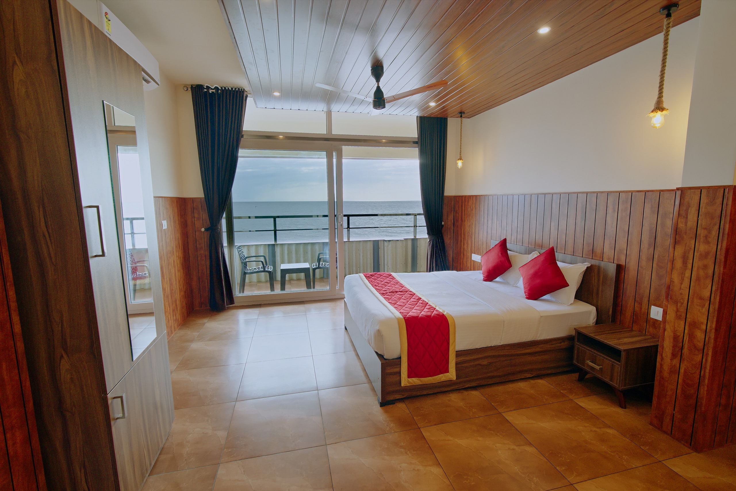 The Cabana - Luxurious Oceanfront Villa 11