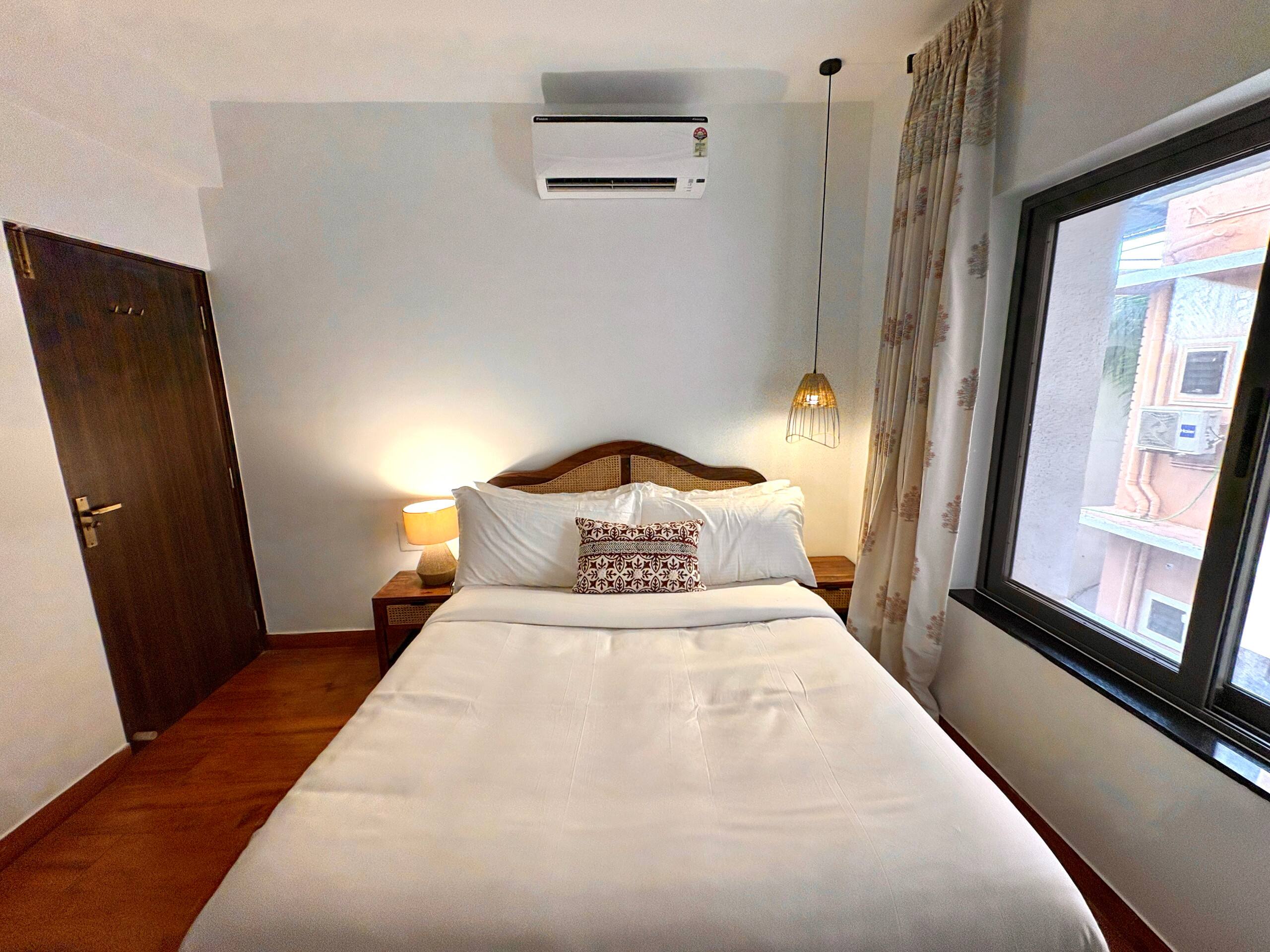 Romantic Jacuzzi 1BHK Candolim | Mirashya UG10 20